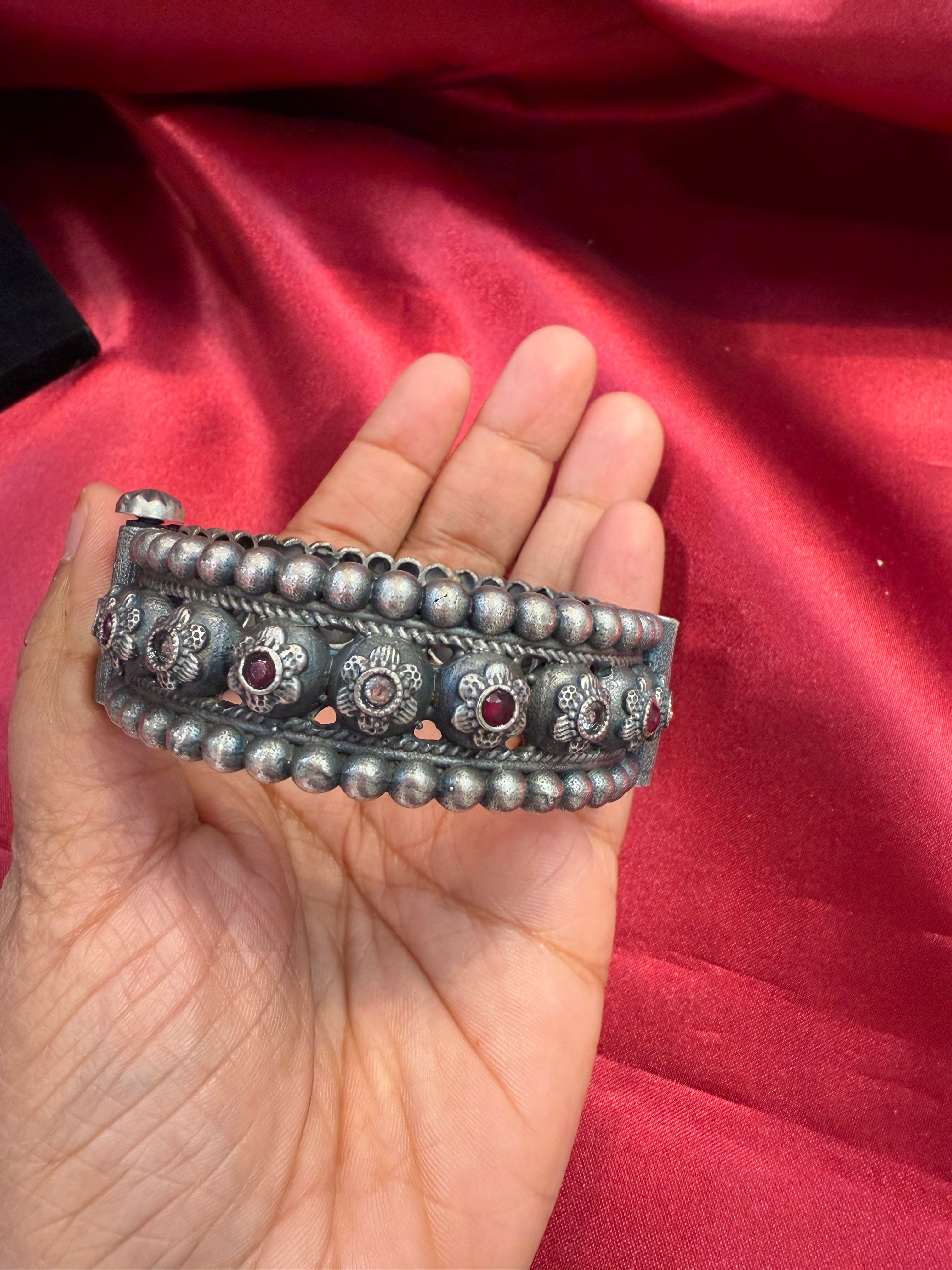 Handmade Tribal Oxidized Silver Ethnic Open Bridal Kada Cuff Bracelet with Maroon & White Stones - Perfect for Weddings, Boho Fashion & Festival Jewelry