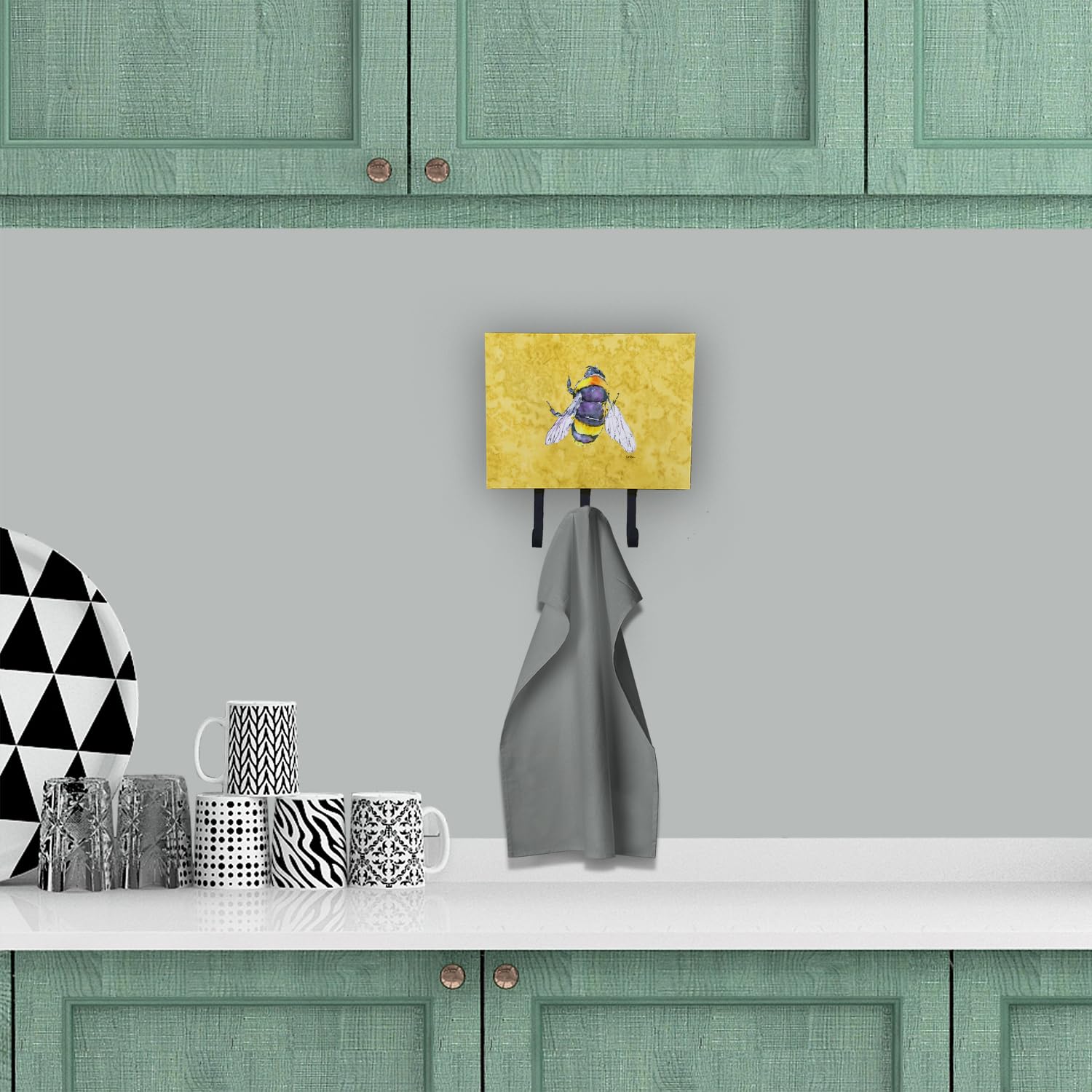 Caroline's Treasures 8852TH68 Bee-Themed Wall Mount Key Holder & Coat Hooks - Yellow Leash Organizer for Keys, Towels, Aprons & Pet Accessories - Perfect for Entryway, Kitchen & Mudroom Organization