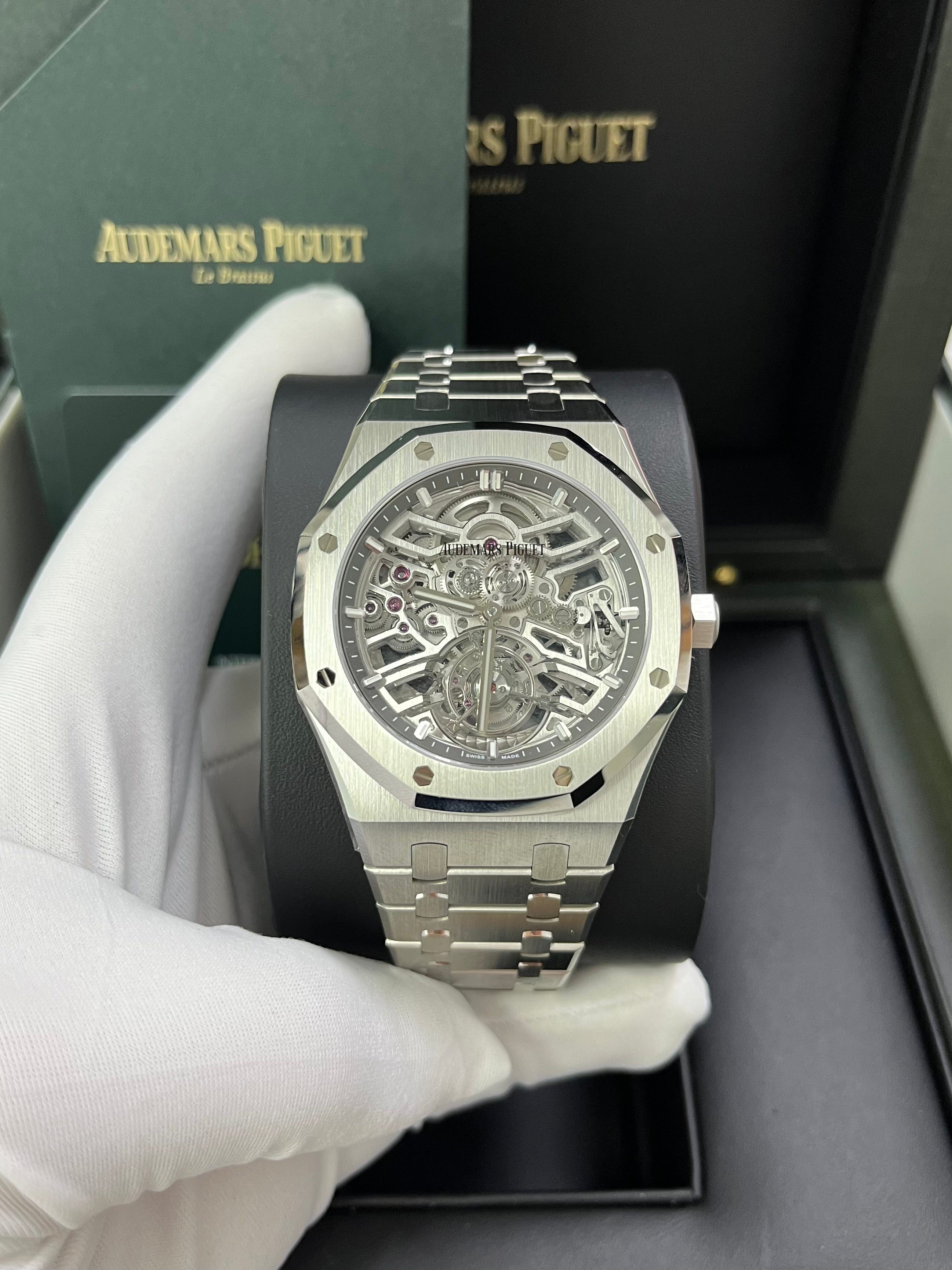 Audemars Piguet Royal Oak Tourbillon Flying Tourbillon Skeleton Watch 26735ST.OO.1320ST.02 - Luxury Men's Timepiece for Business Meetings & Special Occasions