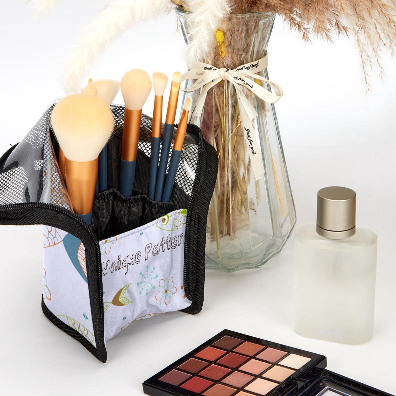 12-Piece Makeup Brush Organizer Bag with Fish Pattern Hand Drawn Design - Portable Cosmetic Brush Holder Case for Travel, Home & Professional Makeup Artists