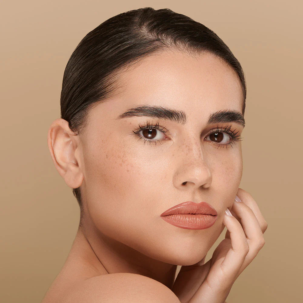 Anna Marti Cosmetics Velvet Matte Lipstick - Long Lasting, Hydrating Liquid Lipstick with Rich Pigment - Perfect for Date Night, Parties & Everyday Wear