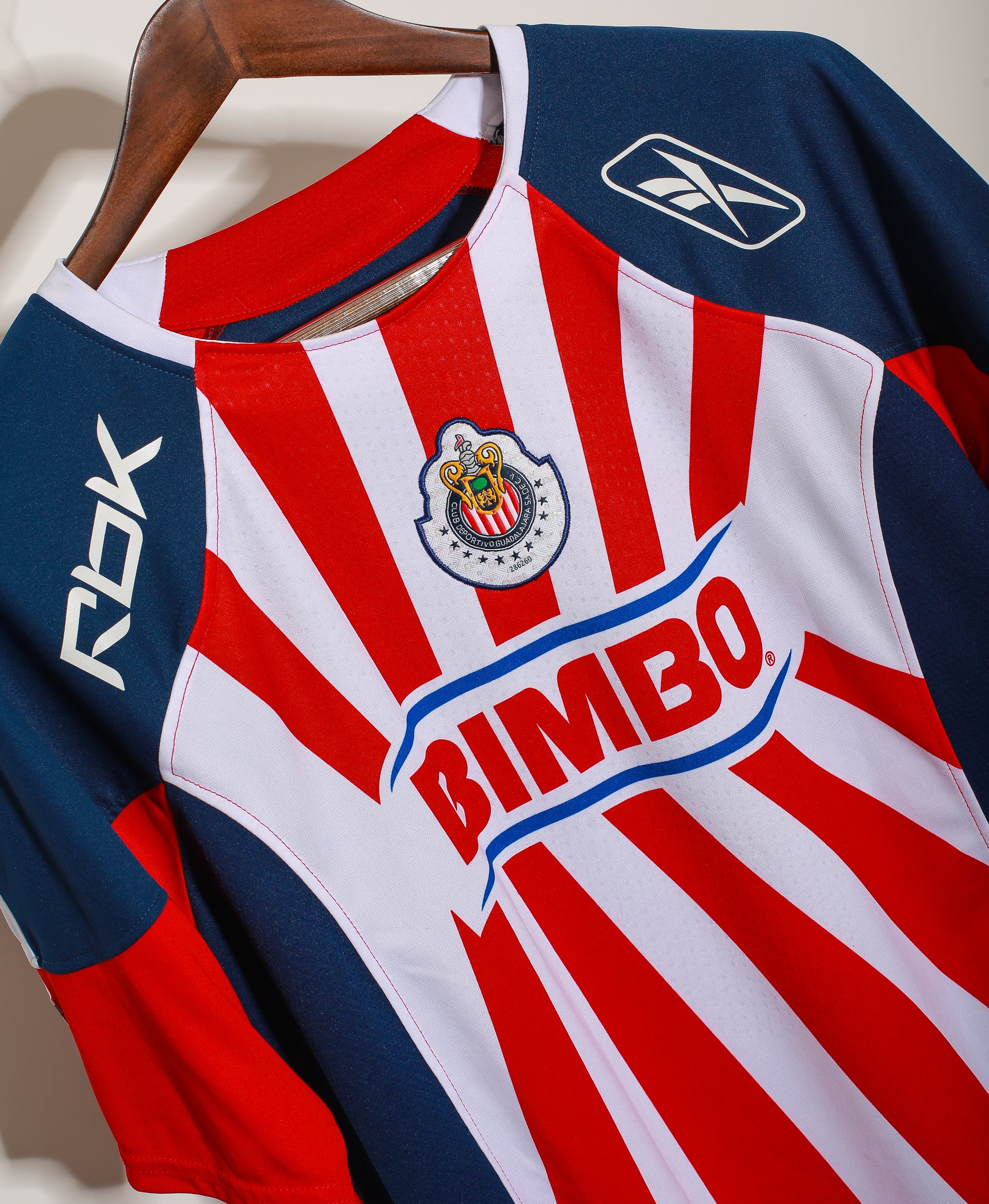 Authentic 2008-2009 Chivas Guadalajara Home Jersey (Size M) - Perfect for Soccer Fans, Collectors & Match Day Wear