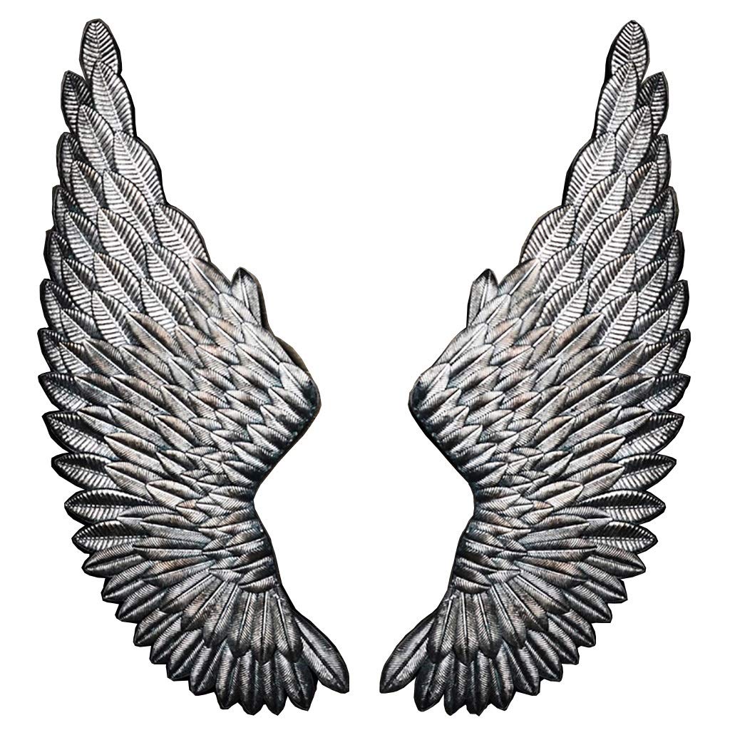 INTASTE Silver Iron Wings Wall Art Decor - Elegant Home Decor for Bedroom, Living Room, Dining Room & Bar - Perfect for Gothic, Vintage & Industrial Style Interior Design