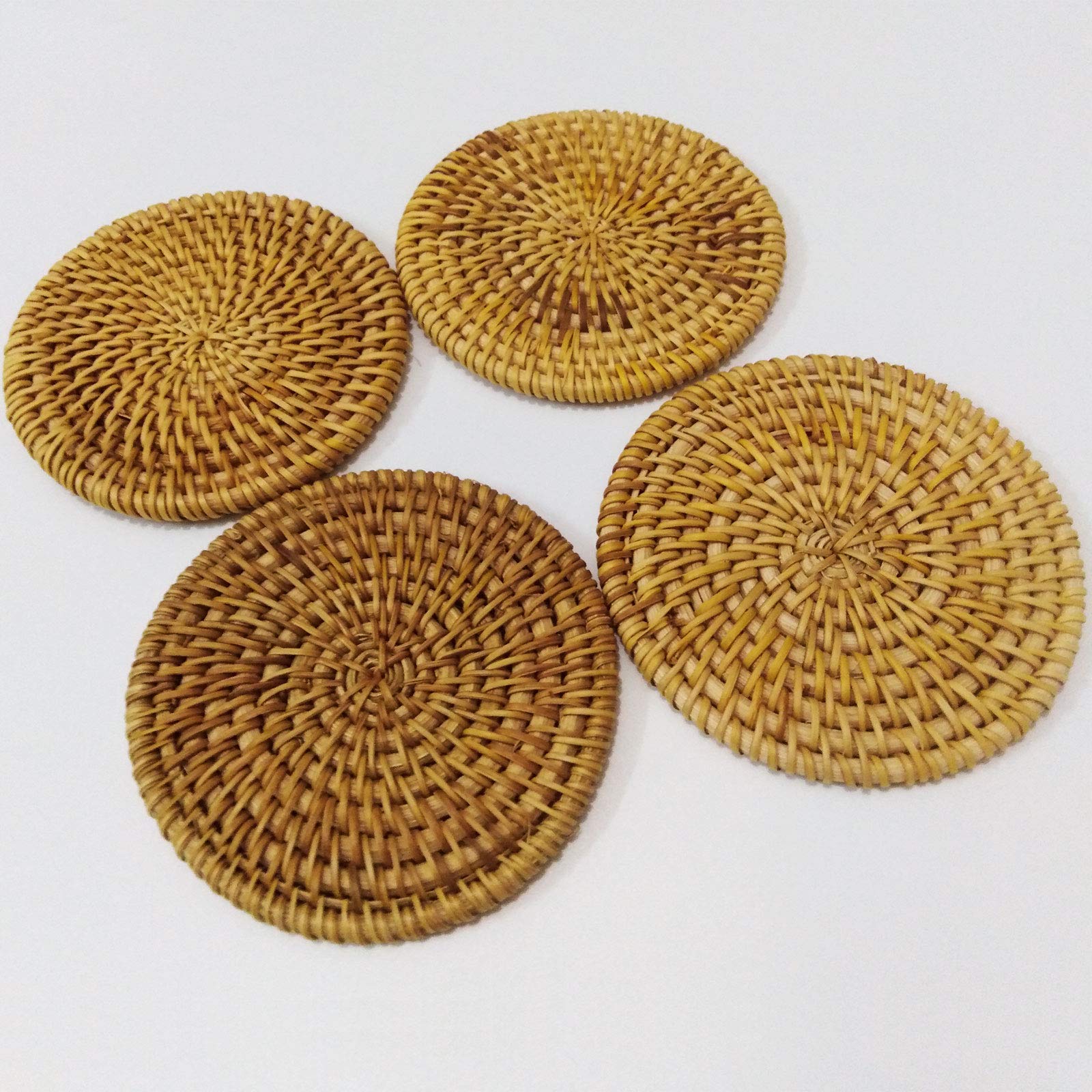 Handmade Rattan Placemats Set of 4 - Woven Heat Resistant Kitchen Table Mats for Dining & Entertaining - Natural Fiber Insulation Pads (10cm/4 inches) - Perfect for Family Meals, Dinner Parties & Outdoor Picnics