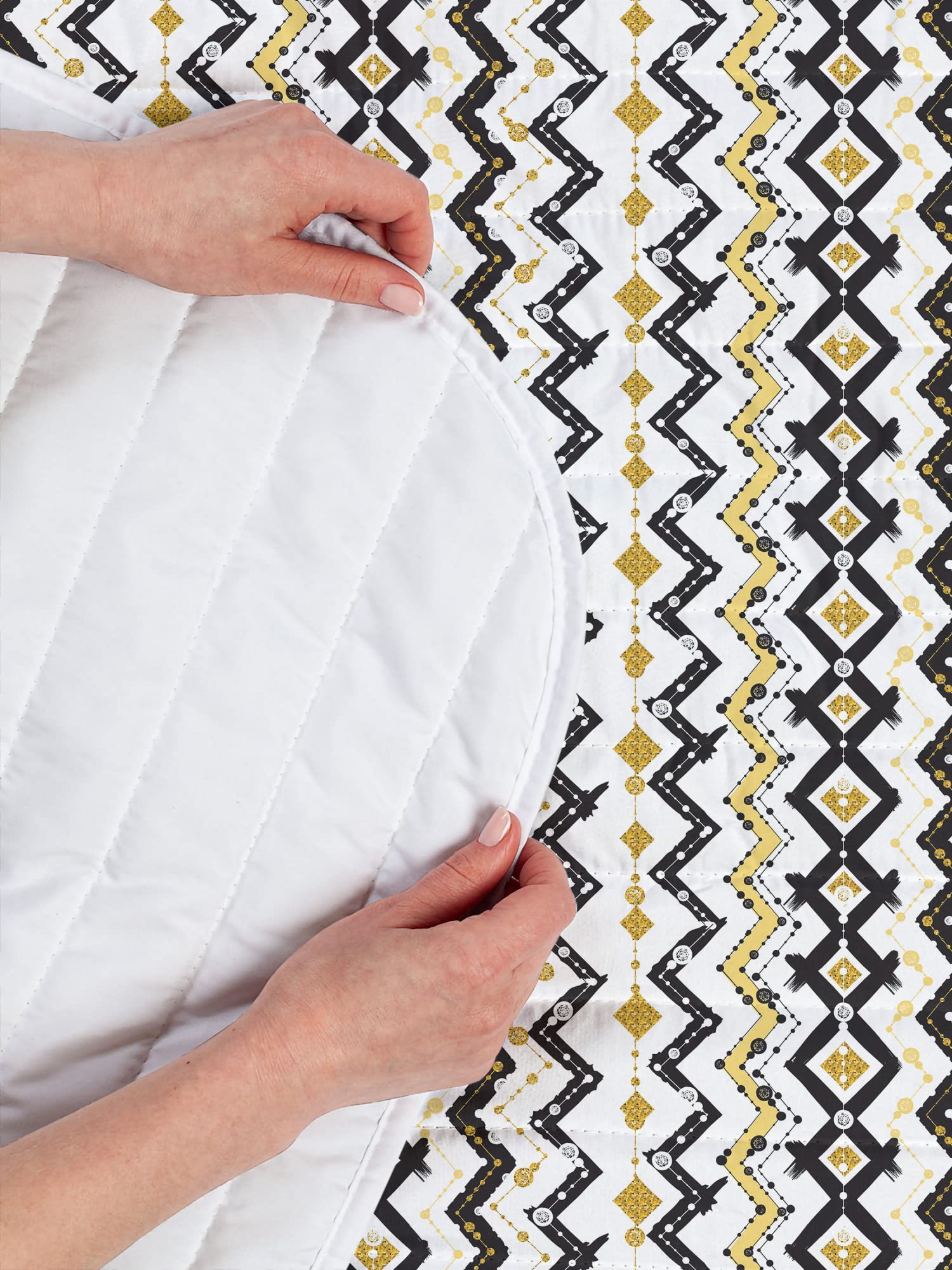 Lunarable Chevron Microfiber Bedspread Set - Tribal Grunge Zig Zag Stripes & Triangles Design - Soft Queen Size Bedding with Pillow Shams & Comforter in Black, White & Yellow - Perfect for Bohemian Bedroom Decor & Guest Room Styling