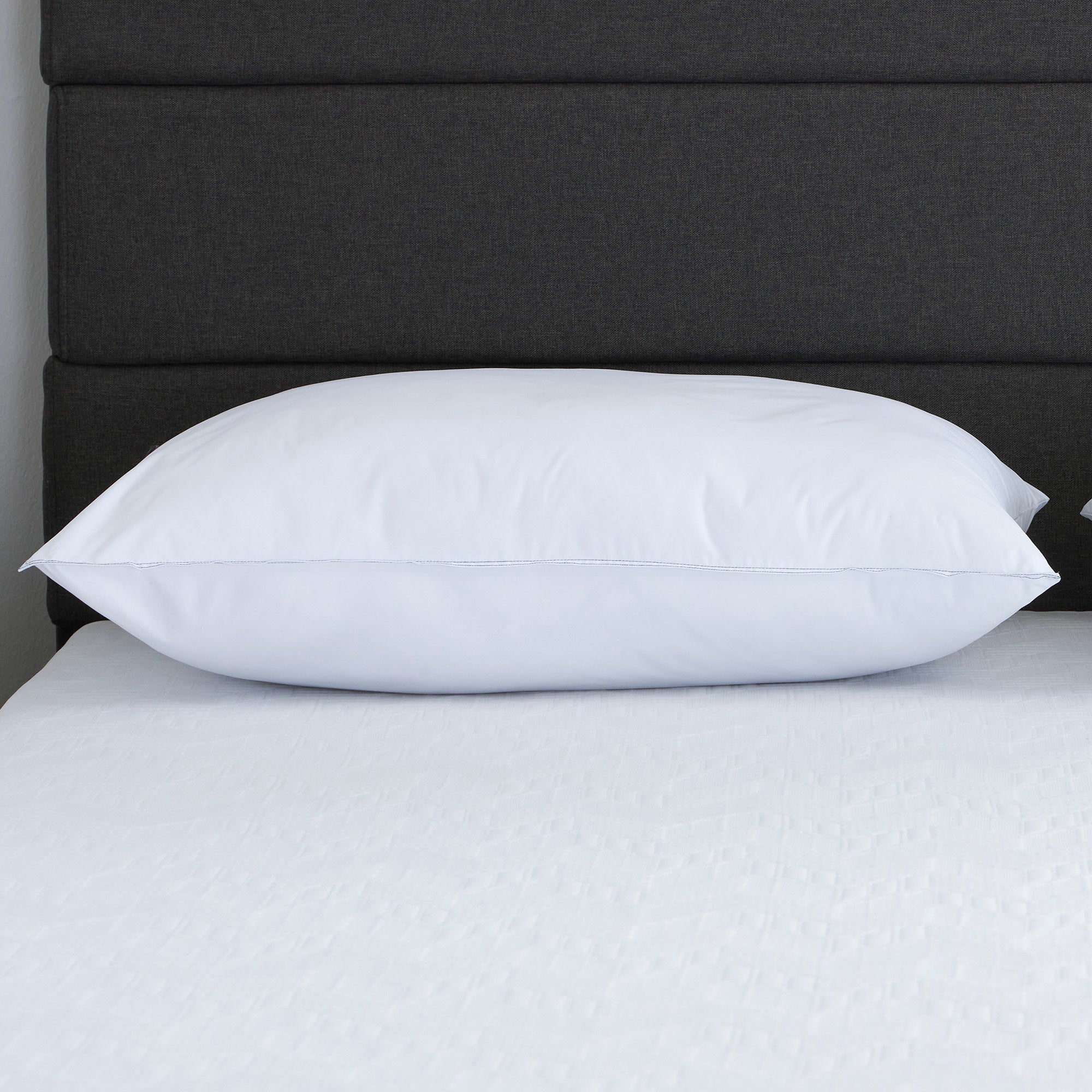 Comfort Tech Down Alternative Plush Bed Pillow - Ultra Soft Hypoallergenic Pillow for Side, Back & Stomach Sleepers - Perfect for Home, Hotel & Travel Use