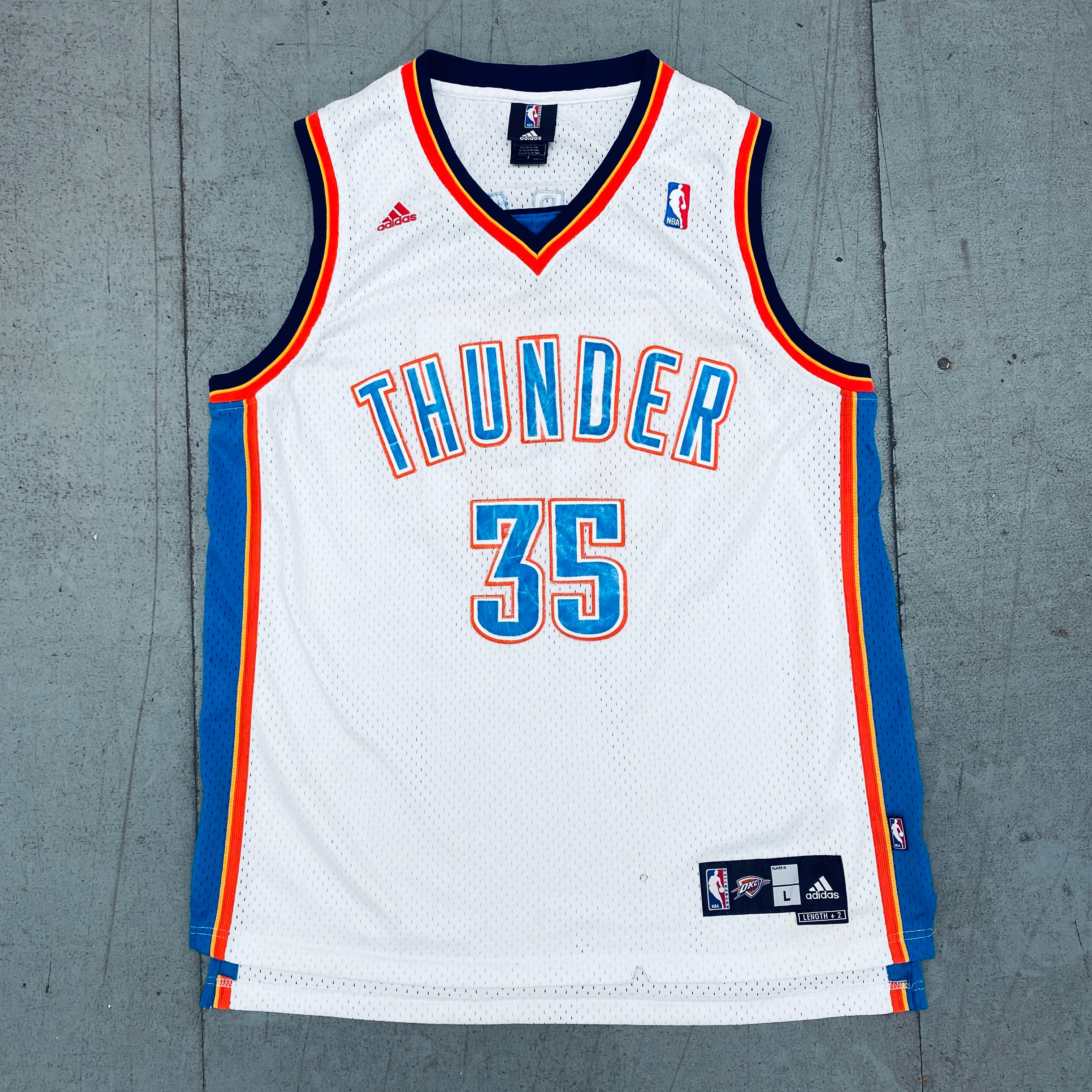 Kevin Durant Oklahoma City Thunder 2010-11 White Stitched NBA Jersey - Authentic Adidas Basketball Jersey for Fans & Collectors - Perfect for Games, Events & Memorabilia Display
