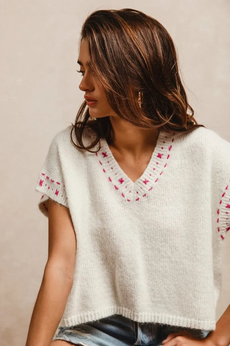 BiBi Knit Solid Contrast Stitch Detail Short Sleeve Sweater for Women | Casual Pullover Top for Spring & Fall | Perfect for Office Wear, Date Nights and Weekend Outfits