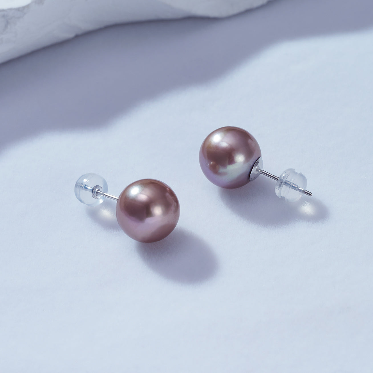 18K Gold Edison Purple Pearl Stud Earrings – AAA Grade Natural Pearls for Women, Elegant Jewelry Gift for Wedding, Anniversary & Special Occasions