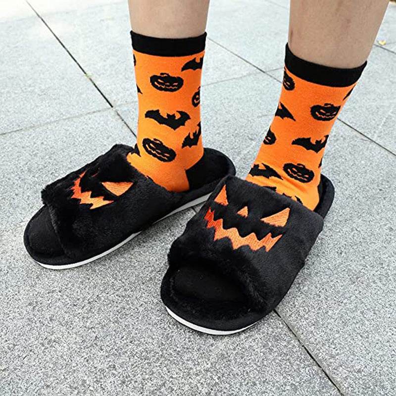 Spooky Snuggles Halloween Slippers - Cozy Ghost & Pumpkin Design Fuzzy House Shoes for Women & Men - Perfect for Halloween Parties, Trick or Treating & Festive Home Comfort