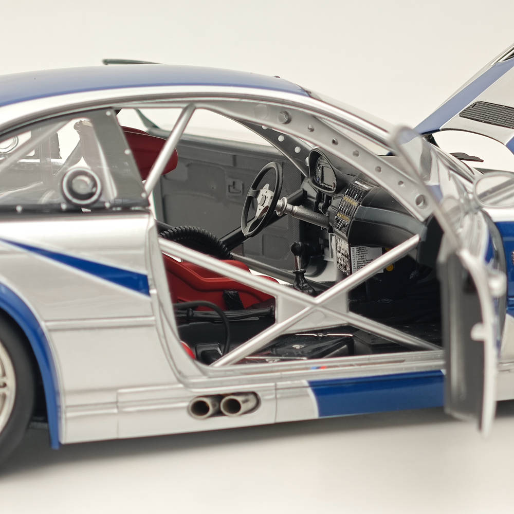 1/18 Scale BMW M3 GTR E46 2001 Diecast Model Car - Need for Speed Edition - Collectible Metal Alloy Racing Vehicle for Display & Gift - Perfect for Car Enthusiasts, Model Collectors, and Home/Office Decoration