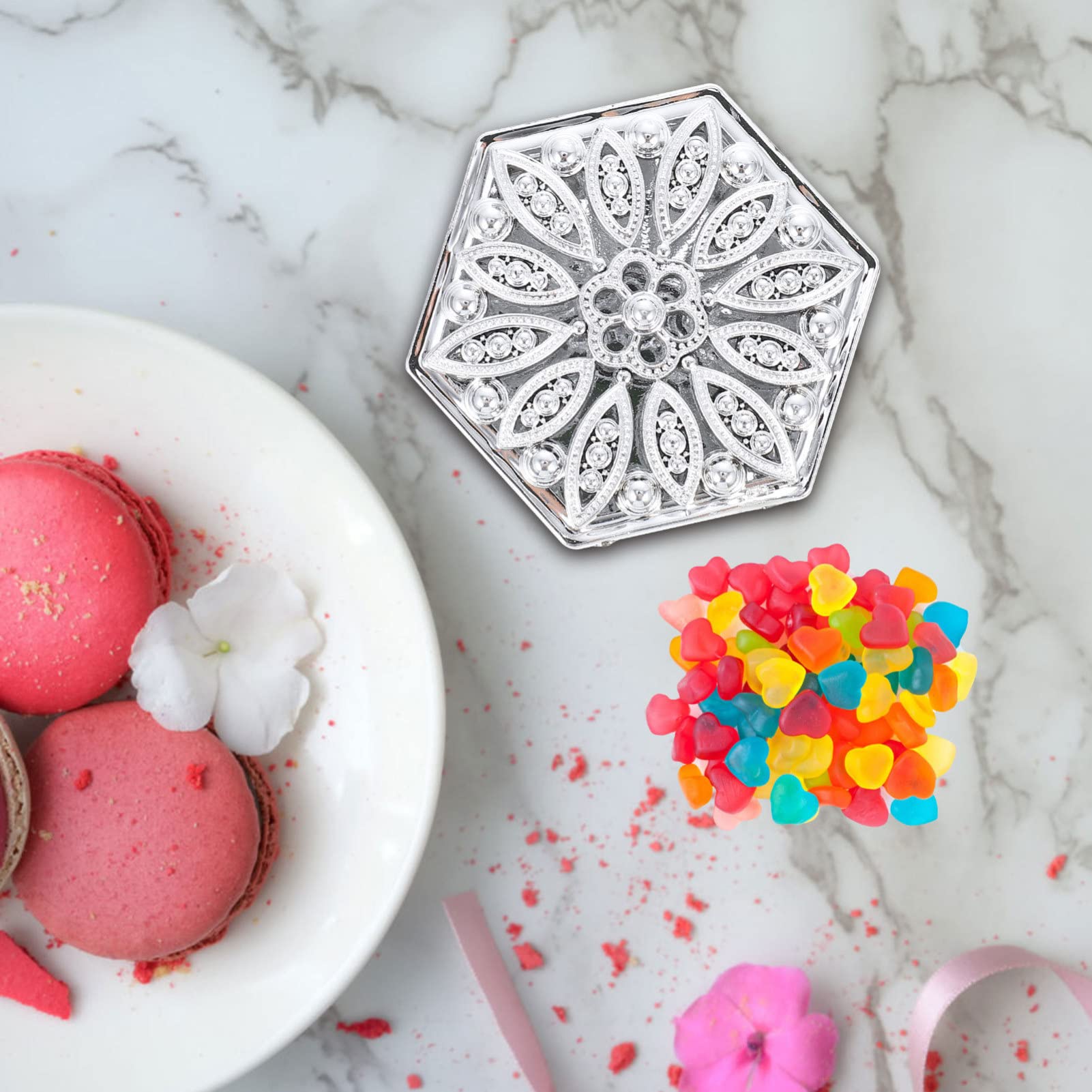 12pcs Plastic Candy Boxes for Wedding & Party Favors - Elegant Gift Packaging