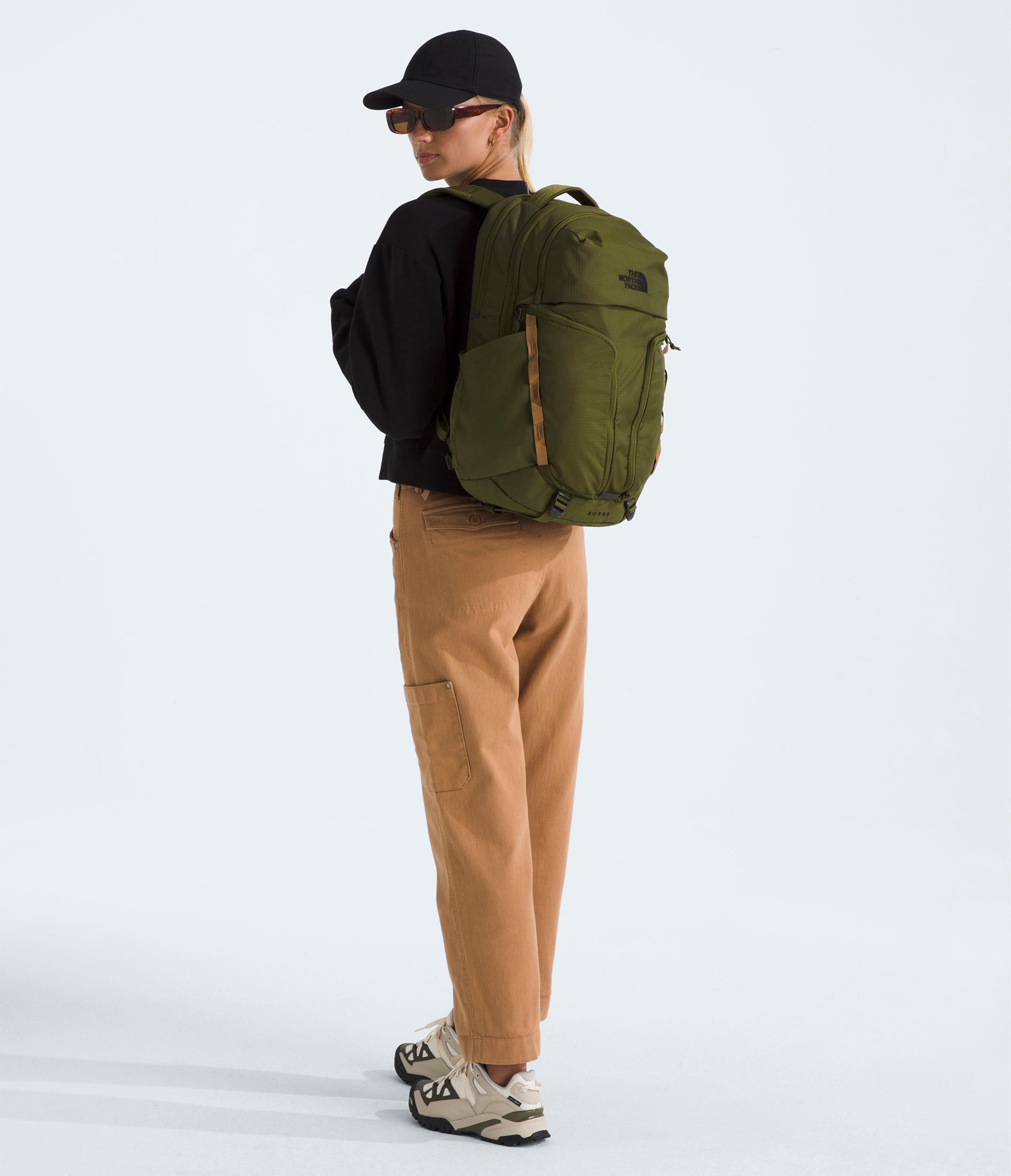 The North Face Women's Surge Backpack - Lightweight Hiking Daypack with Laptop Sleeve - Perfect for Travel, Work & Outdoor Adventures