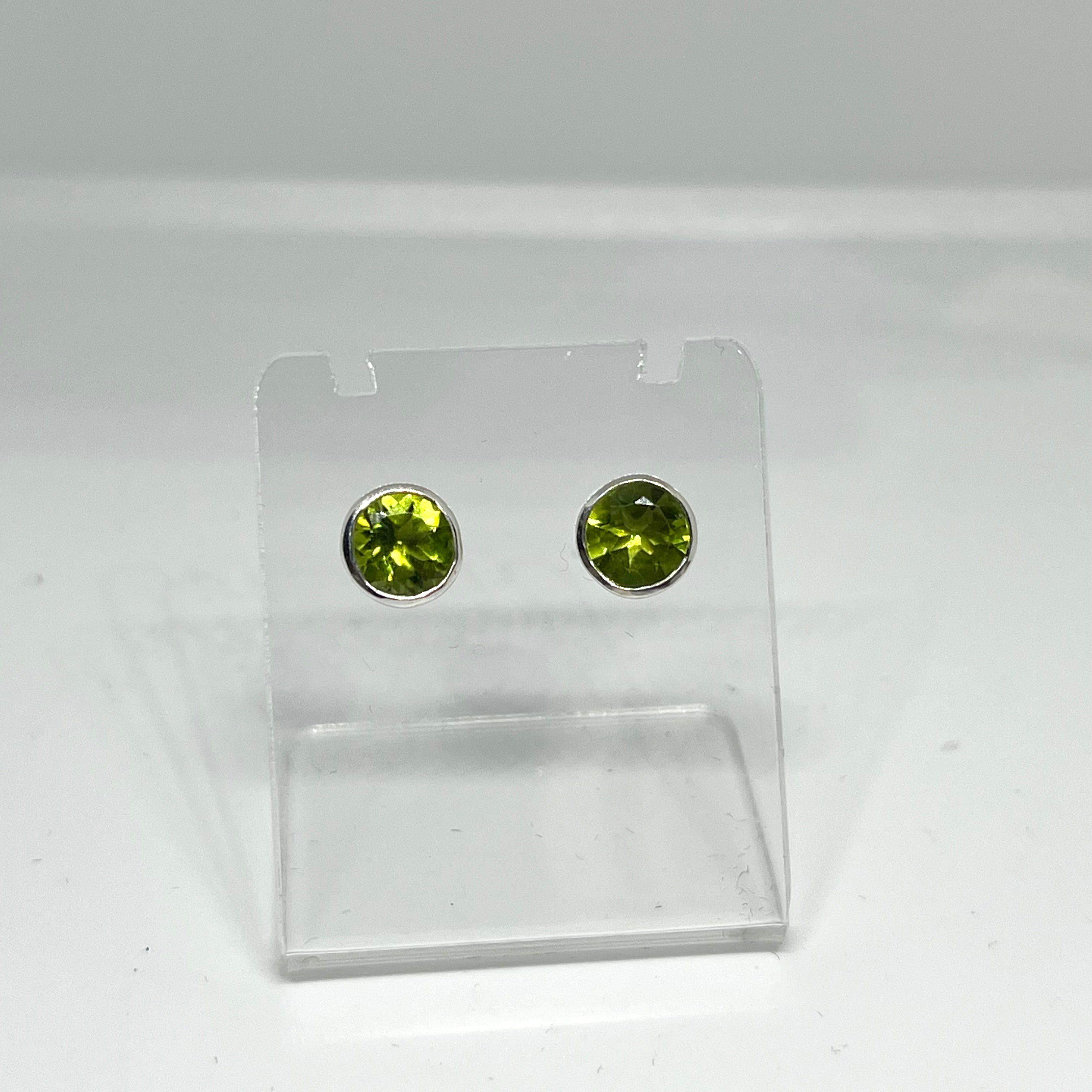 7mm Round Faceted Gemstone Stud Earrings - Decorative Bezel Set for Women, Hypoallergenic Jewelry - Perfect for Daily Wear, Parties & Special Occasions