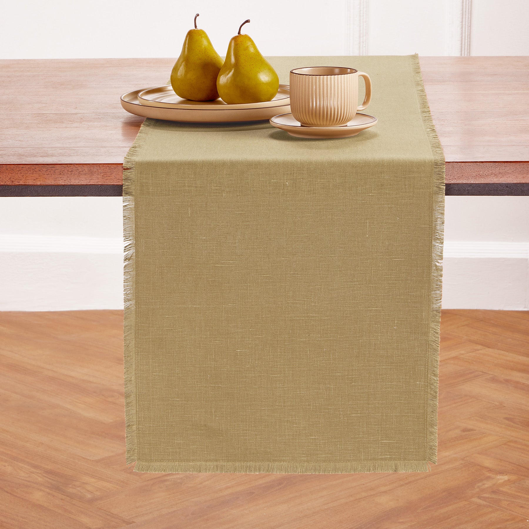 Elegant Fringe Table Runner for Dining Room Decor - Perfect for Weddings, Parties, and Home Decoration