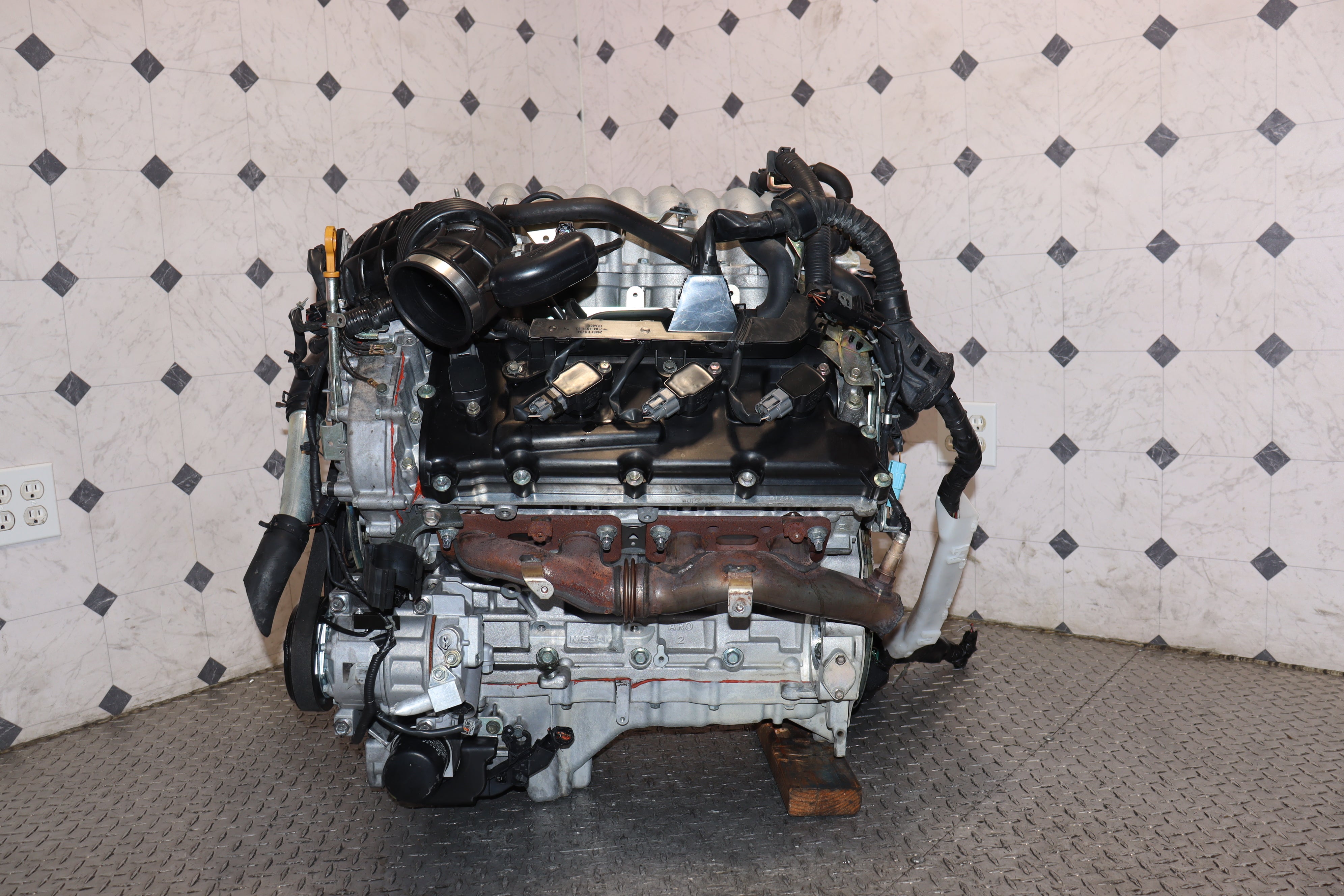 JDM Infiniti FX45 M45 4.5L V8 VK45DE Engine (2006-2010) - Replacement Engine for Infiniti FX45 & M45 Models - Perfect for Performance Upgrades & Engine Replacement Projects