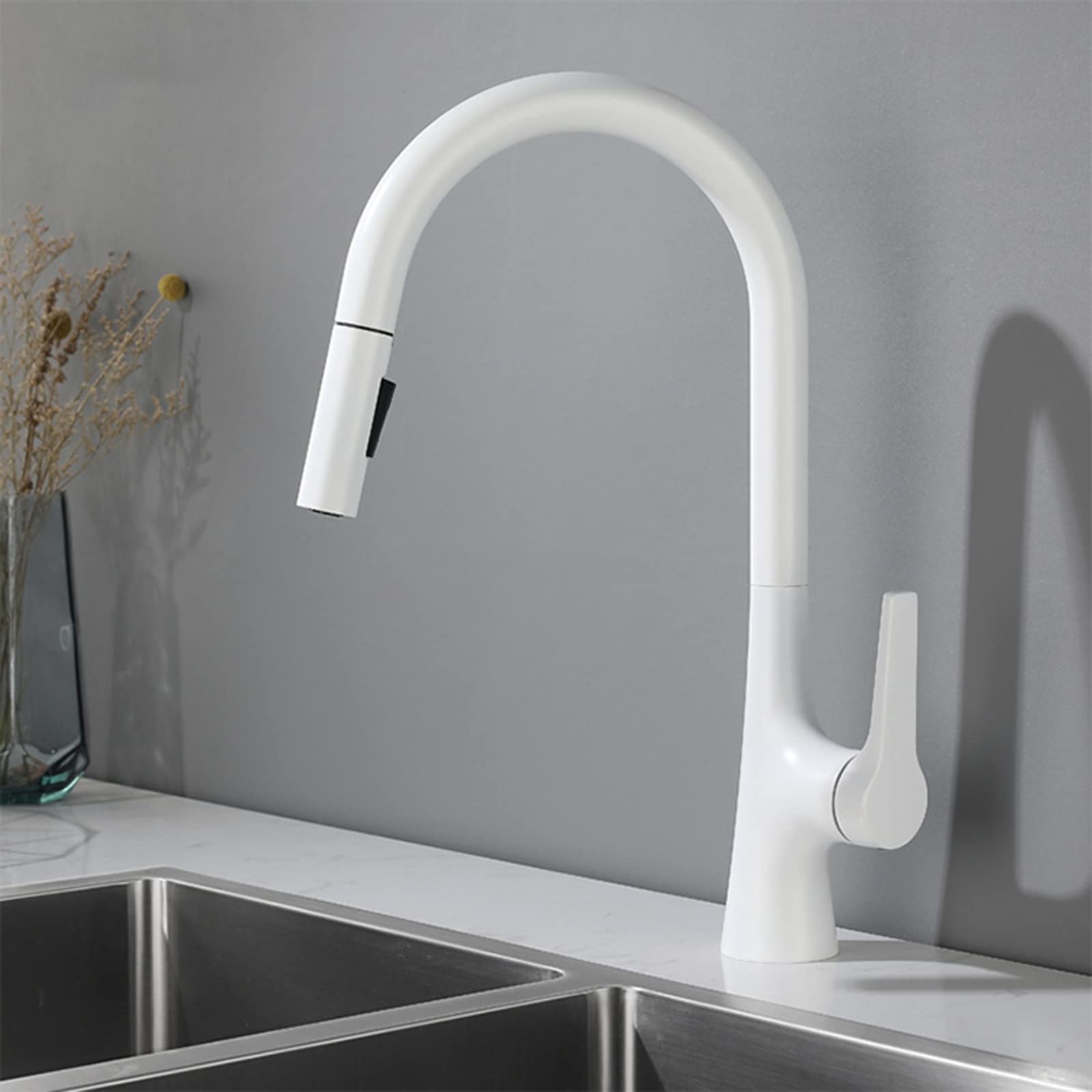 Premium White Brass Pull-Out Spray Kitchen Faucet with Hot & Cold Water Control - Perfect for Modern Farmhouse & Contemporary Kitchen Sinks