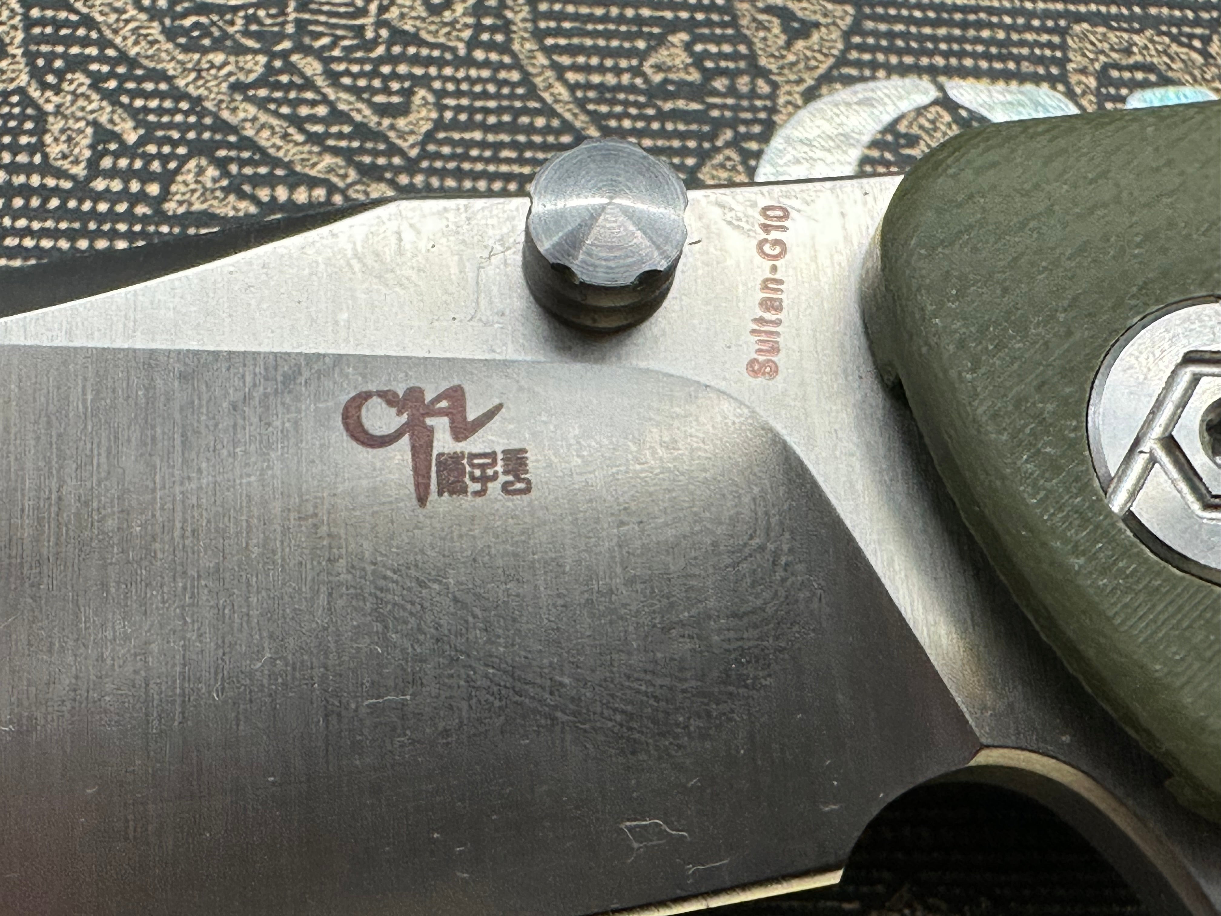 CH KNIVES Sultan Folding Pocket Knife - Army Green G10 Handle, D2 Steel Plain Edge Blade - Outdoor Camping, Hiking, Survival & EDC Tool