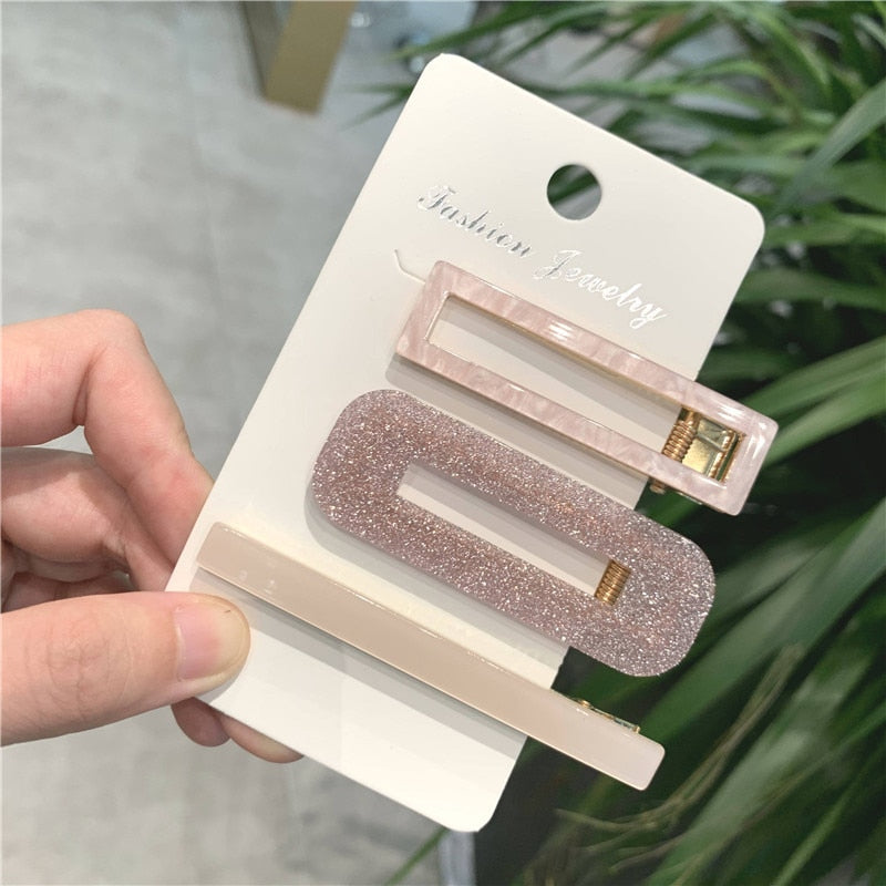 Elegant Women's Fashion Hair Clips - Pearl & Acetate Geometric Design Hair Accessories for Parties, Weddings & Everyday Style