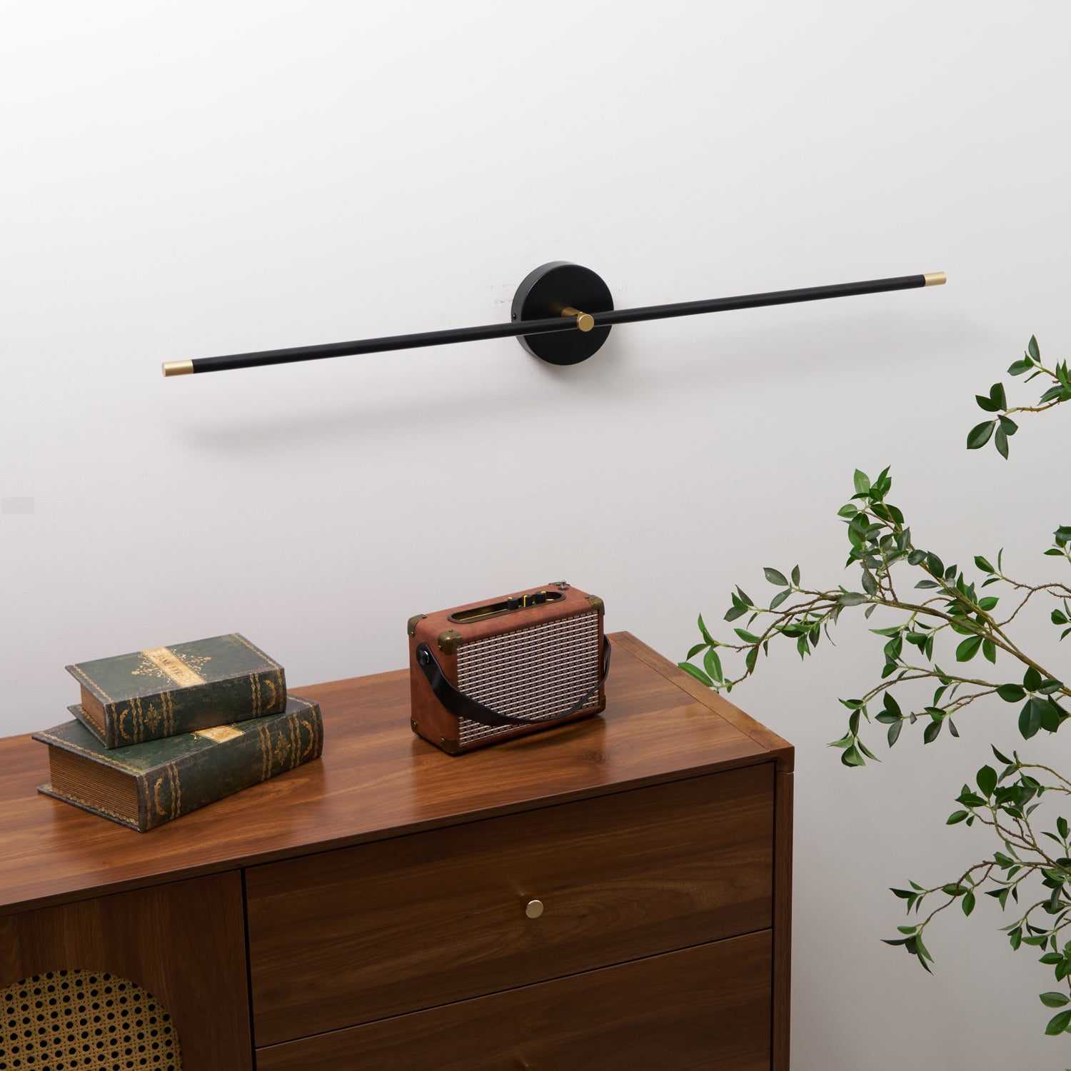 Minimalist Linear LED Wall Lamp - Modern Dimmable Lighting Fixture for Living Room, Bedroom & Office Decor