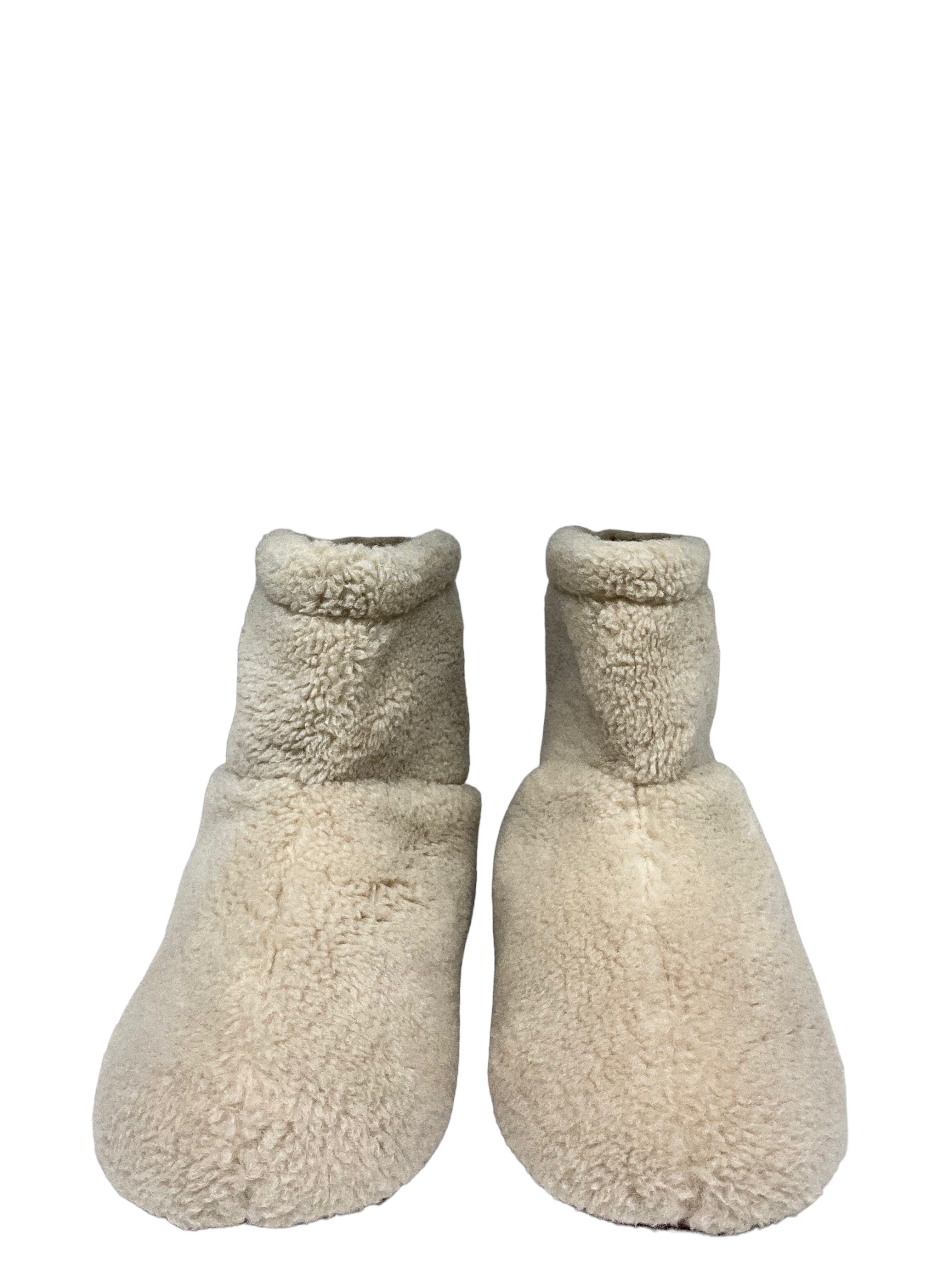 Loro Piana Women's Cashmere Cocooning Booties - Soft Indoor/Outdoor Slippers Size 8 for Cozy Home Relaxation & Winter Comfort