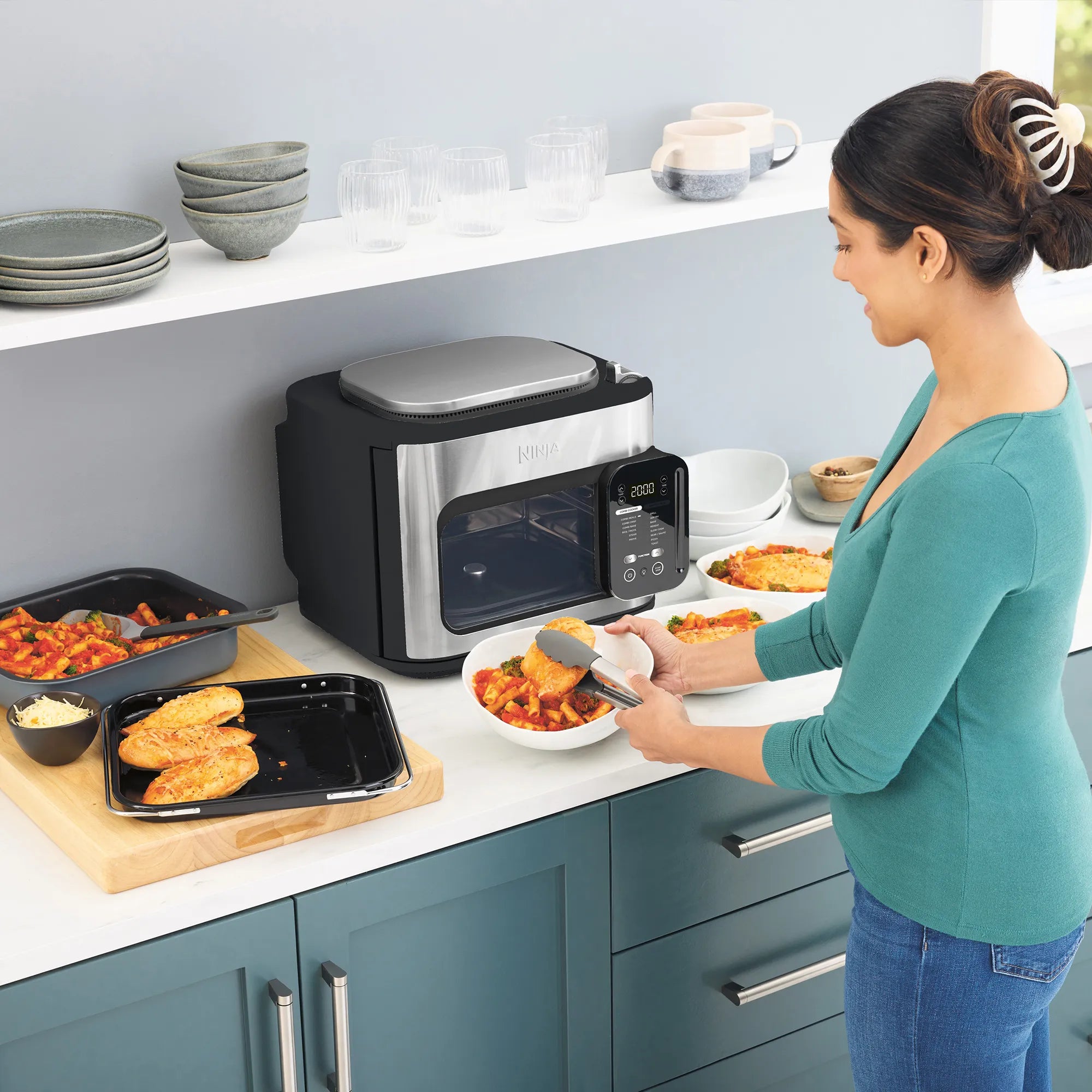 Ninja Combi 14-in-1 Multicooker with Air Fryer, Slow Cooker & More - Perfect for Family Dinners, Meal Prep & Healthy Cooking