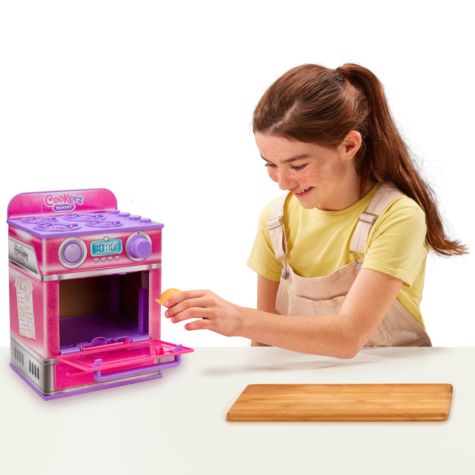 Cinnamon Treatz Oven - Mix & Bake Scented Plush Toy, Interactive DIY Stuffed Animal Kit for Kids | Fun Baking Pretend Play, Gift for Boys & Girls | Create Warm Cinnamon-Scented Friends at Home