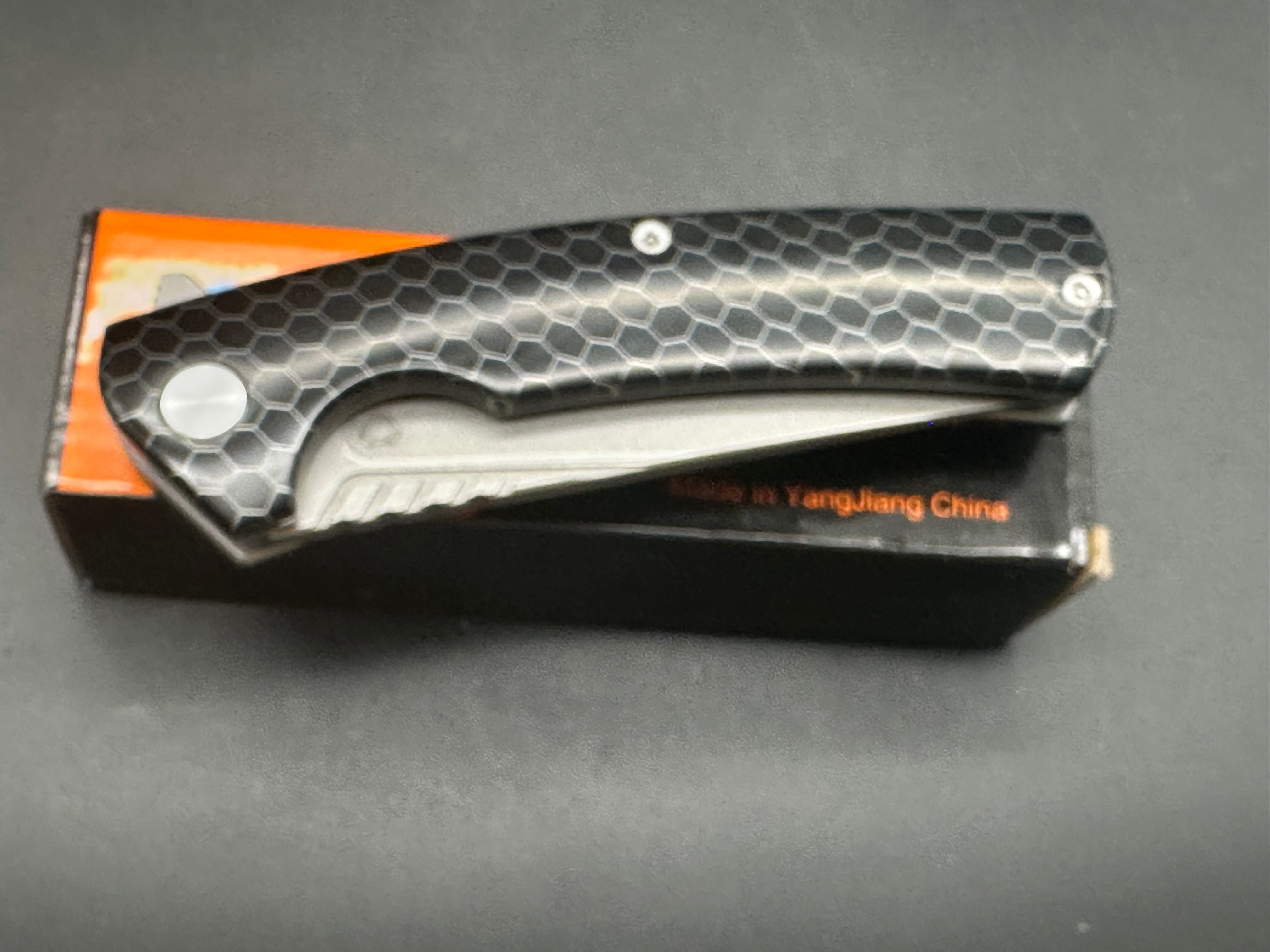 Sixleaf SL 08 Liner Lock Pocket Knife - Black Acrylic Handle with D2 Steel Blade - EDC, Camping, Hiking & Outdoor Survival Tool