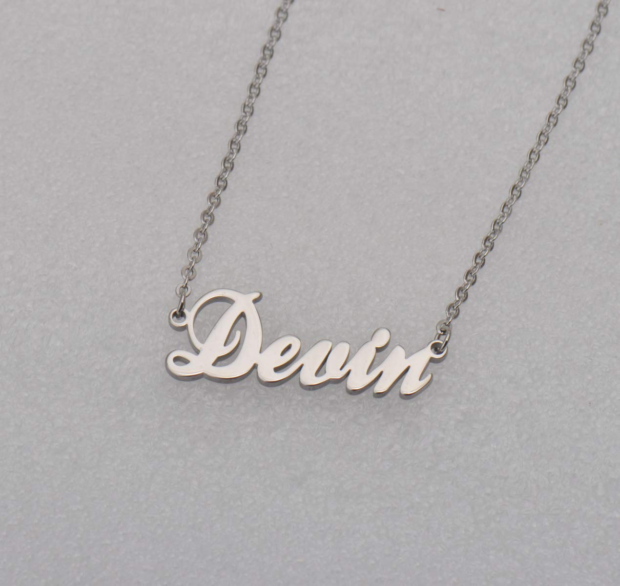 Personalized Name Necklace for Mom - Custom Engraved Stainless Steel Jewelry Gift for Women - Birthday, Anniversary, Mother's Day Present