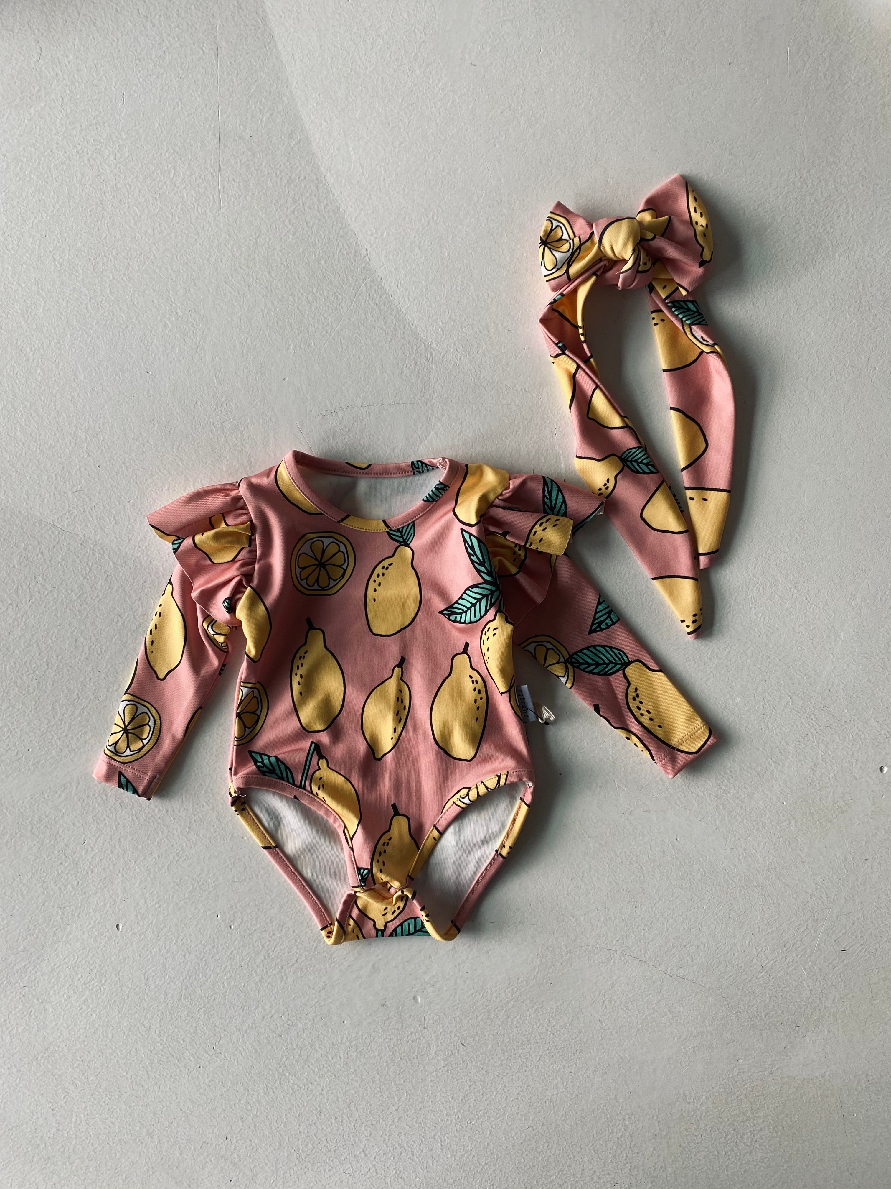 Baby Ruffled Long Sleeve Swimwear with Hair Clip - Perfect for Beach, Pool & Summer Photoshoots