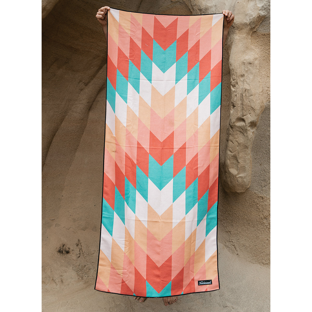 Santa Fe Adventure Towel - Quick Dry, Lightweight & Compact Travel Towel for Hiking, Camping, Beach & Yoga - Perfect for Outdoor Enthusiasts