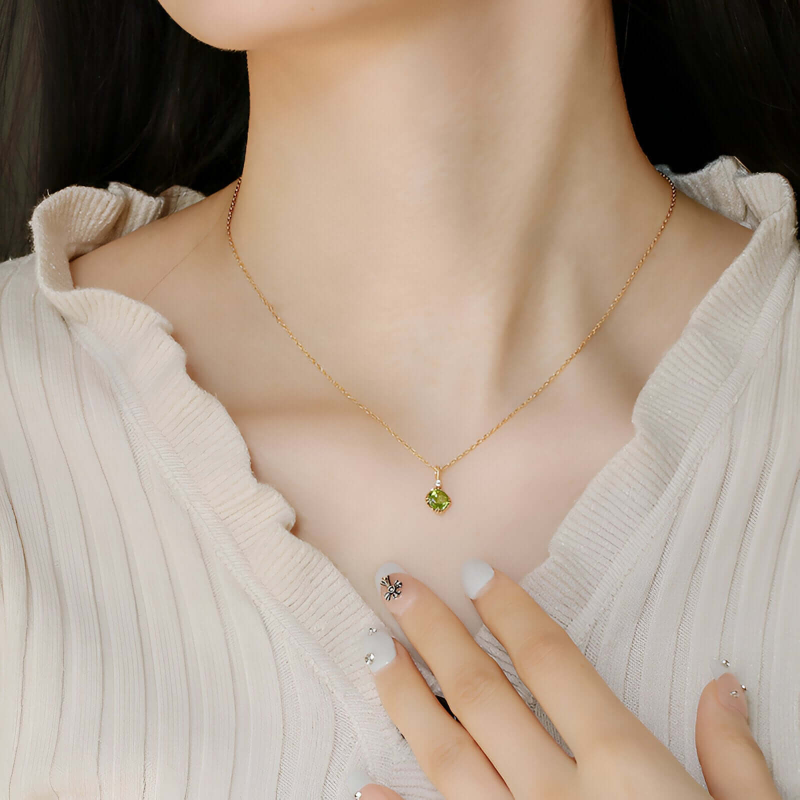 Peridot Birthstone Pendant Necklace for Leo - August Birthstone Jewelry Gift for Women & Girls | Elegant Necklace for Birthday, Anniversary & Special Occasions | TB2178