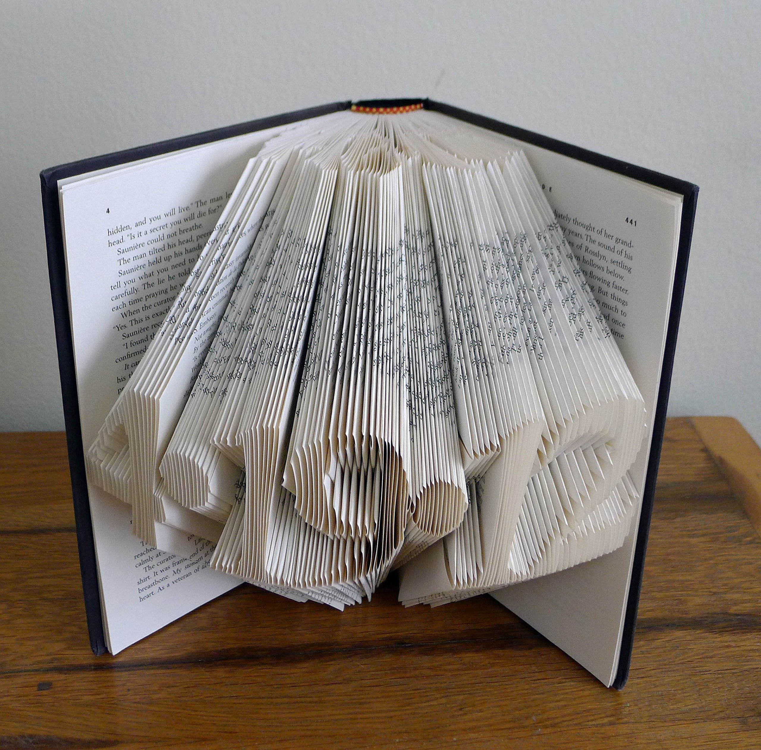 Personalized Folded Book Wedding Date Anniversary Gift - Custom First Year Paper Gift for Husband, Wife, Couples - Unique Save the Date Keepsake - Perfect for Anniversaries, Birthdays & Baby Showers - Romantic Home Decor & Special Occasion Present