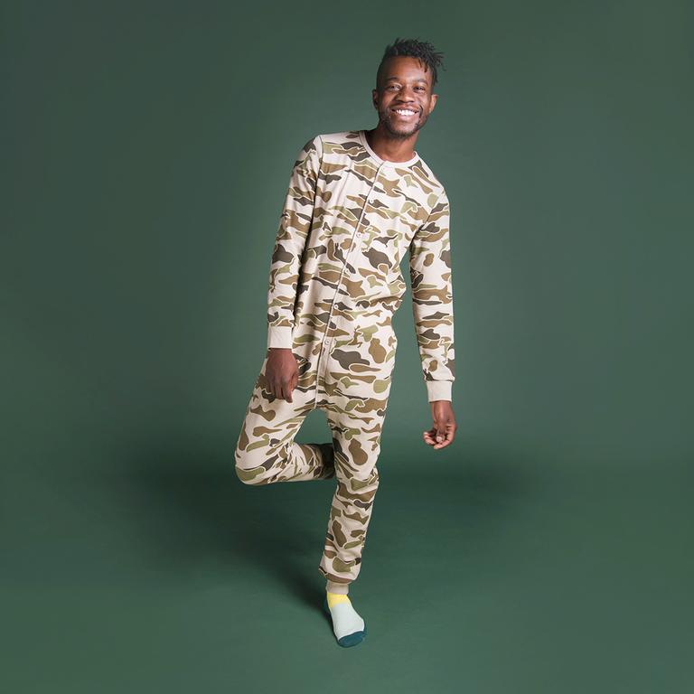**Arborist Unisex Adult Camouflage Onesie - Comfortable & Durable Jumpsuit for Tree Care Professionals - Perfect for Arborist Work, Camping & Outdoor Adventures**