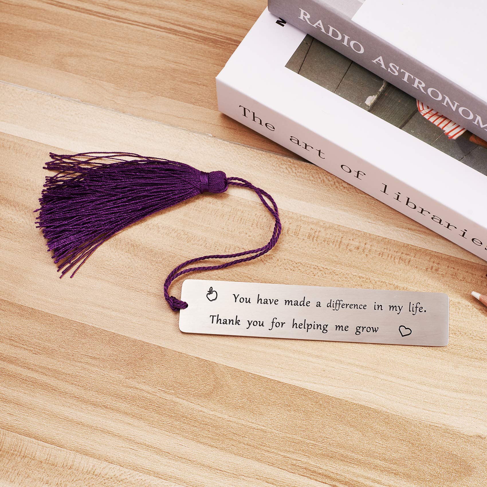 Personalized Teacher Bookmark - Thoughtful Teacher Appreciation Gift & Thank You Present from Students - Perfect for Educators, Teaching Assistants, and School Staff - Ideal for Classroom Use, Reading Motivation, and End-of-Year Gifts