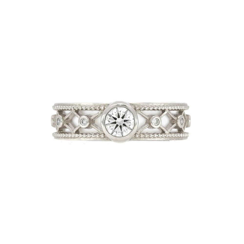 Exquisite Diamond Trellis Studded Ring for Women - 14K Gold Plated Elegant Jewelry Gift for Anniversary, Valentine's Day & Special Occasions - Perfect for Evening Parties, Date Nights & Formal Events
