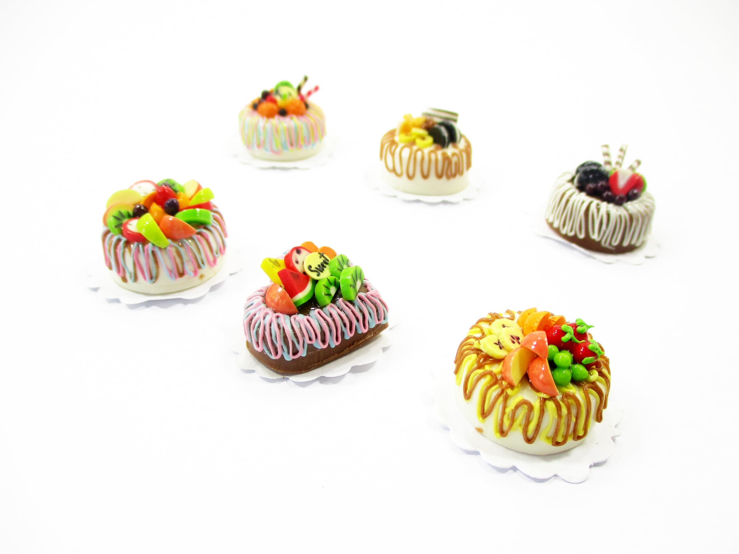 12-Piece Miniature Fruit Cake Set for Dollhouse - 2cm Tiny Bakery Food - Perfect for Doll Accessories, DIY Crafts & Miniature Scenes