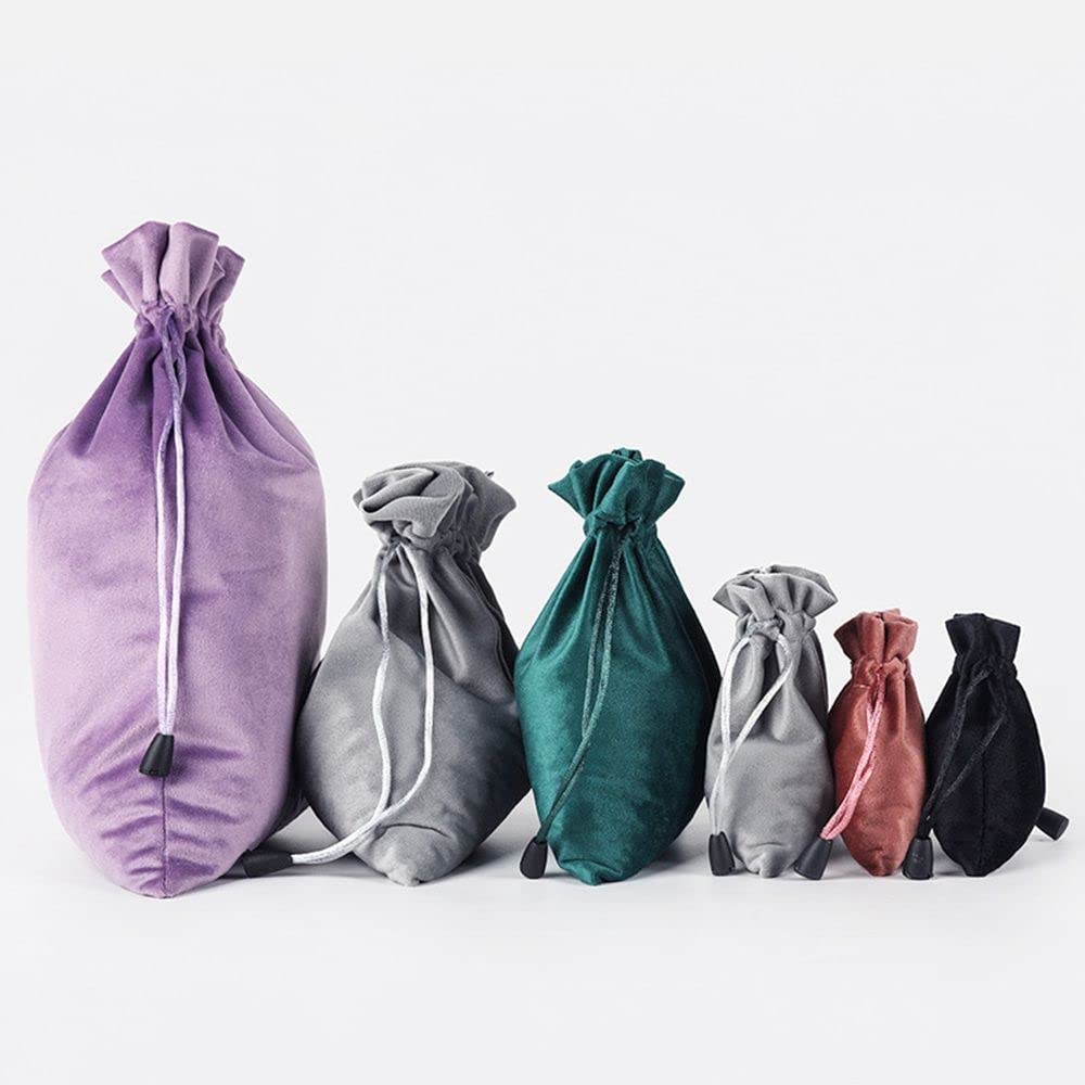 Luxury Velvet Drawstring Jewelry Bags - Soft Green Pouches for Jewelry Storage, Gift Wrapping, Candy Favors (8x10cm) - Perfect for Christmas Parties, Wedding Favors & Special Occasions