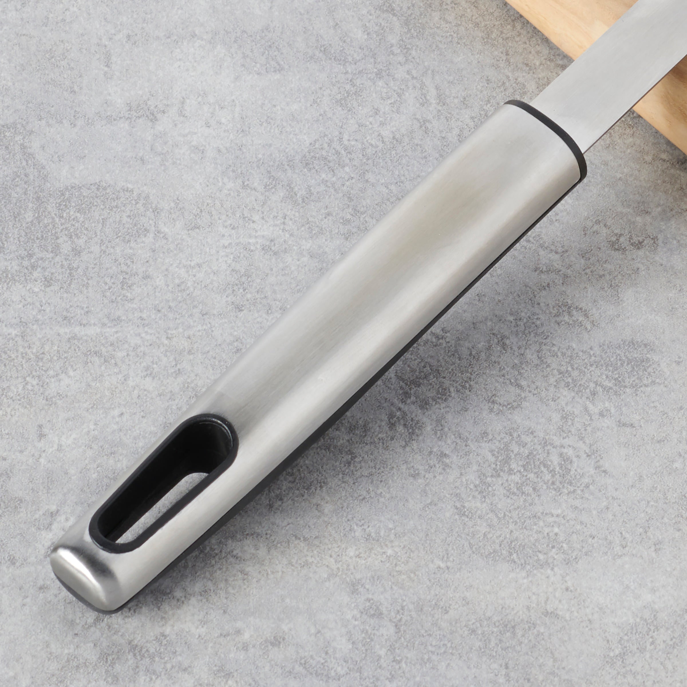 Premium Stainless Steel Ladle - Durable Kitchen Spoon for Cooking, Serving Soup & Pasta - Ideal for Home Chefs & Restaurant Use