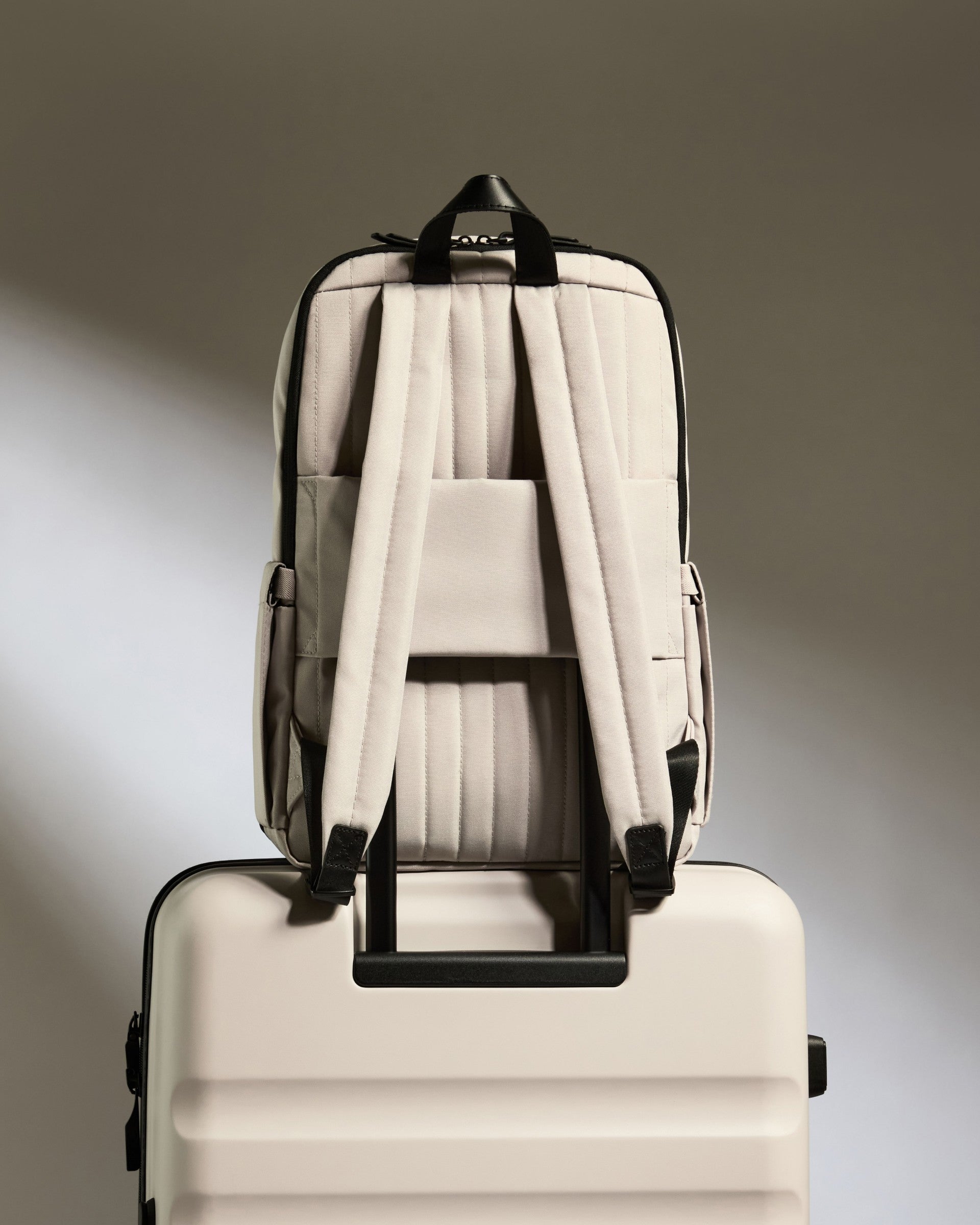 Stylish & Durable Taupe Essential Backpack for School, Travel & Everyday Use - Perfect for Students, Commuters & Outdoor Adventures