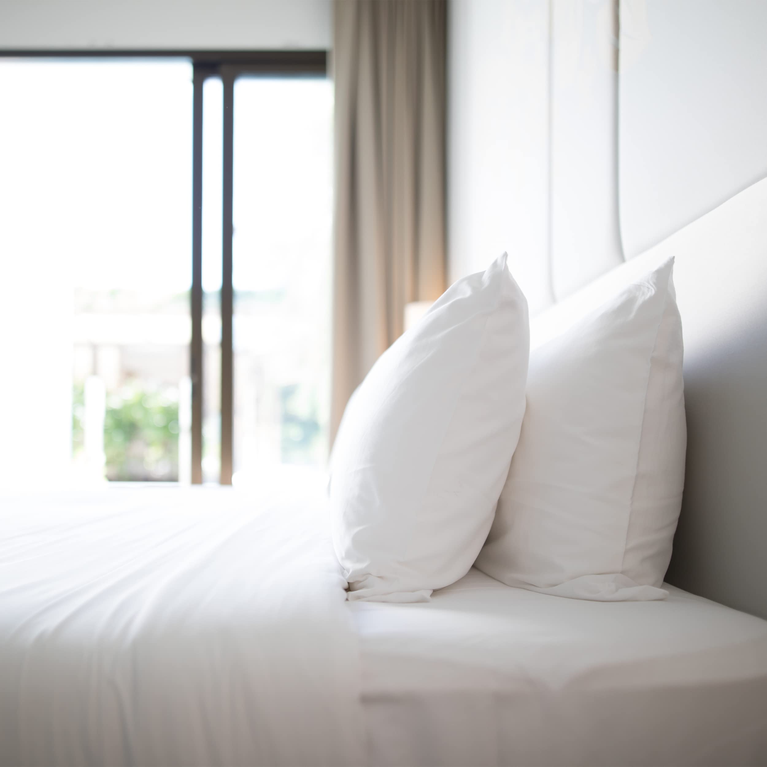 Twin 6-Piece White Bed Sheet Set - 6 Flat Sheets (66x108) & 6 Fitted Sheets (39x80+10) with 12 Standard Pillowcases - T-200 Economy Grade Percale Wave Hotel Bedding - Perfect for Dorms, Guest Rooms & Budget-Friendly Hospitality