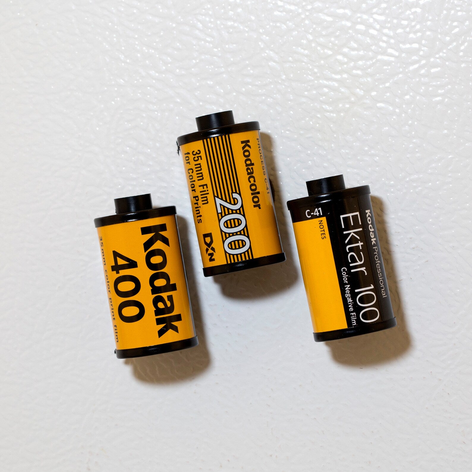 35mm Film Canister Magnet - Vintage Camera Film Storage & Display - Perfect for Fridge, Lockers, and Photography Studios (Set of 6)