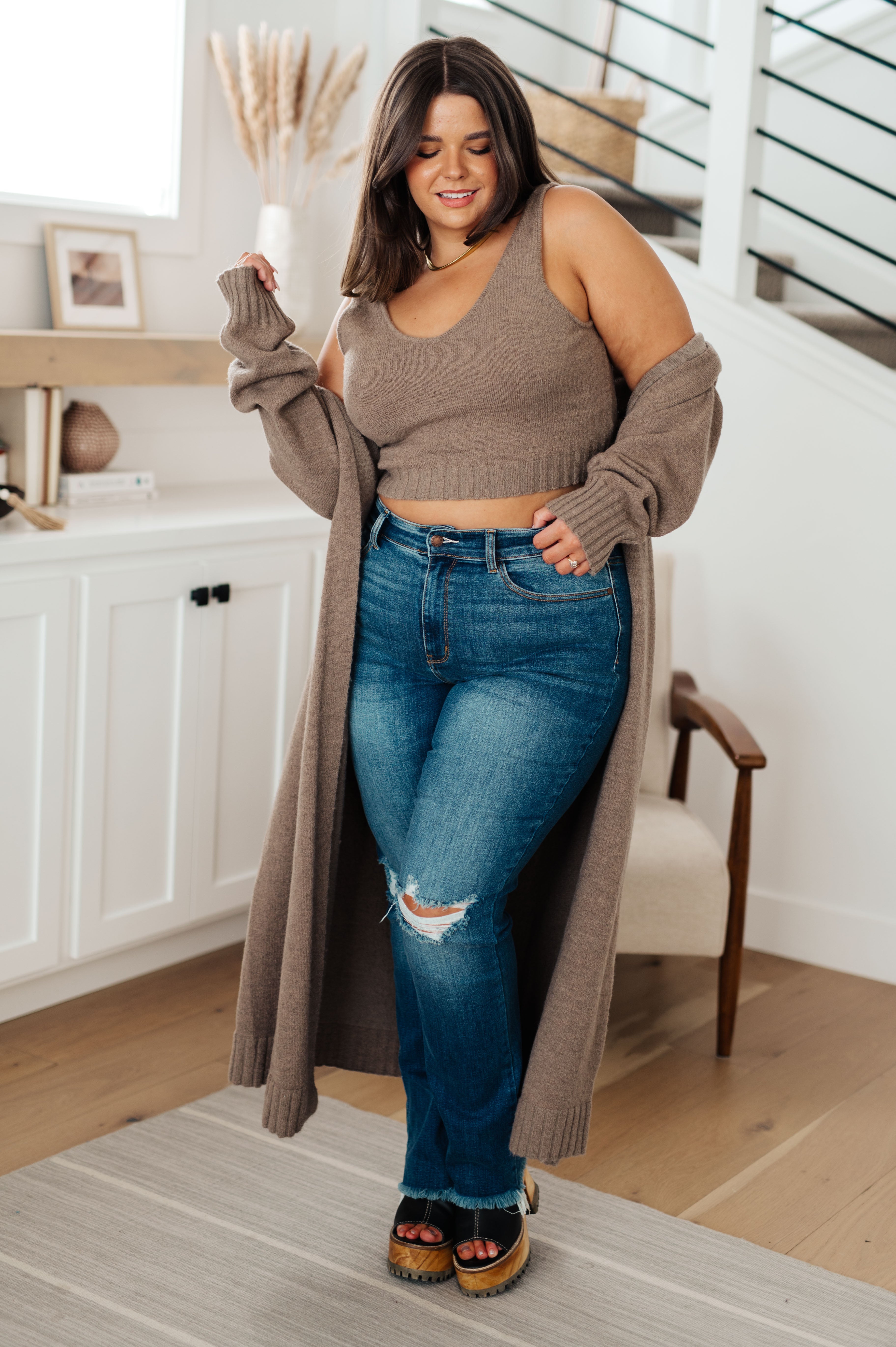 Stylish Women's Sweater Tank Top - Soft Knit Layering Piece for Fall & Winter | Perfect for Casual Outfits, Office Wear & Date Nights