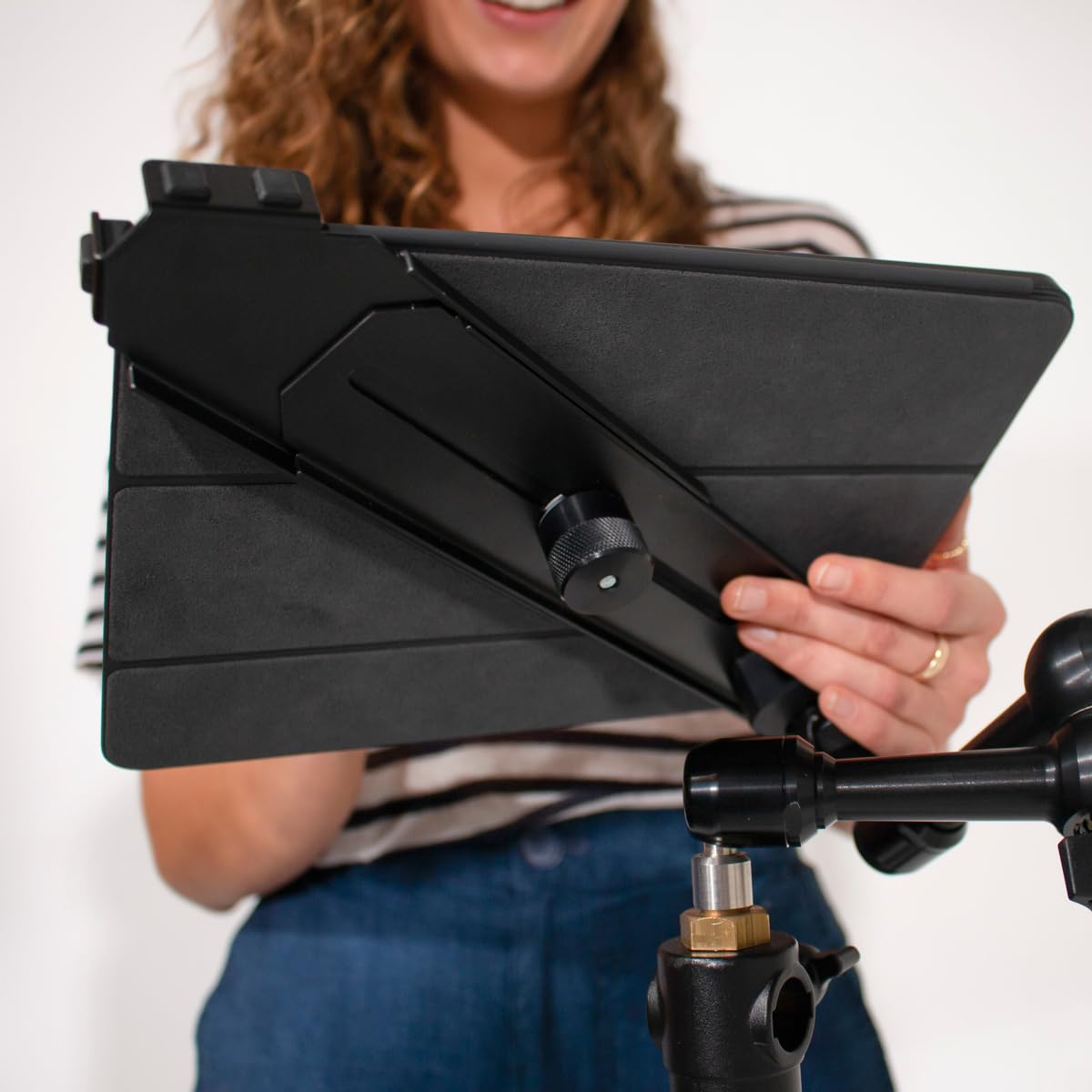 Manfrotto TetherGear Tablet Holder for 9-13