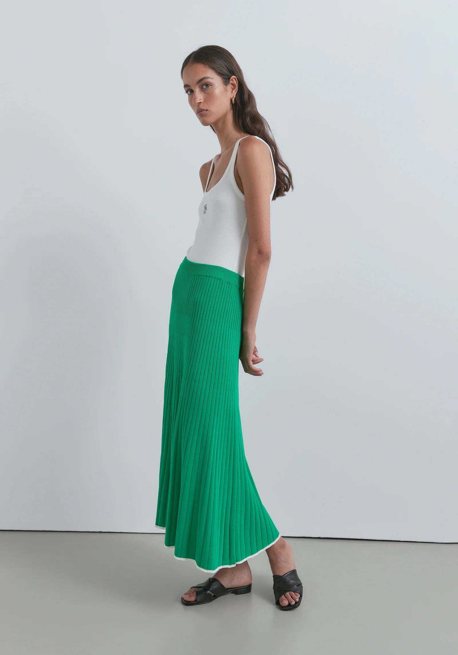 Carraway Skirt in Clover Green - Stylish Women's Midi Skirt for Casual Wear, Office Outfits & Spring Fashion