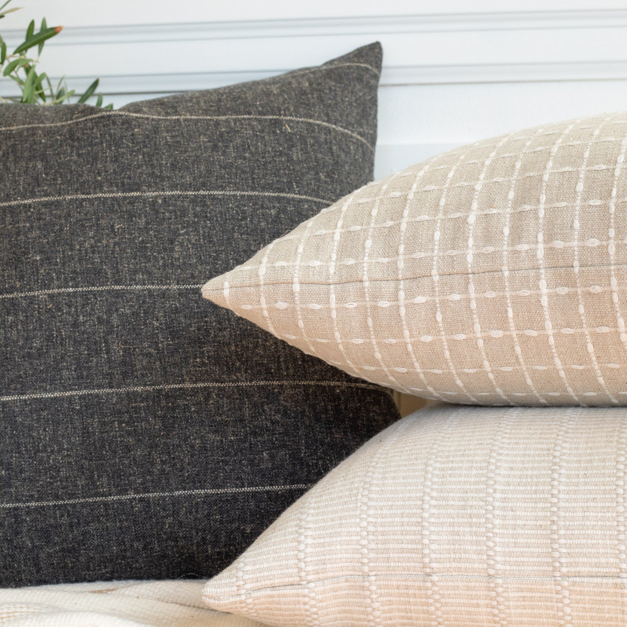 Premium 20x20 Inch Natural Cotton Throw Pillow - Soft & Breathable for Sofa, Bed, or Outdoor Decor - Chase Collection