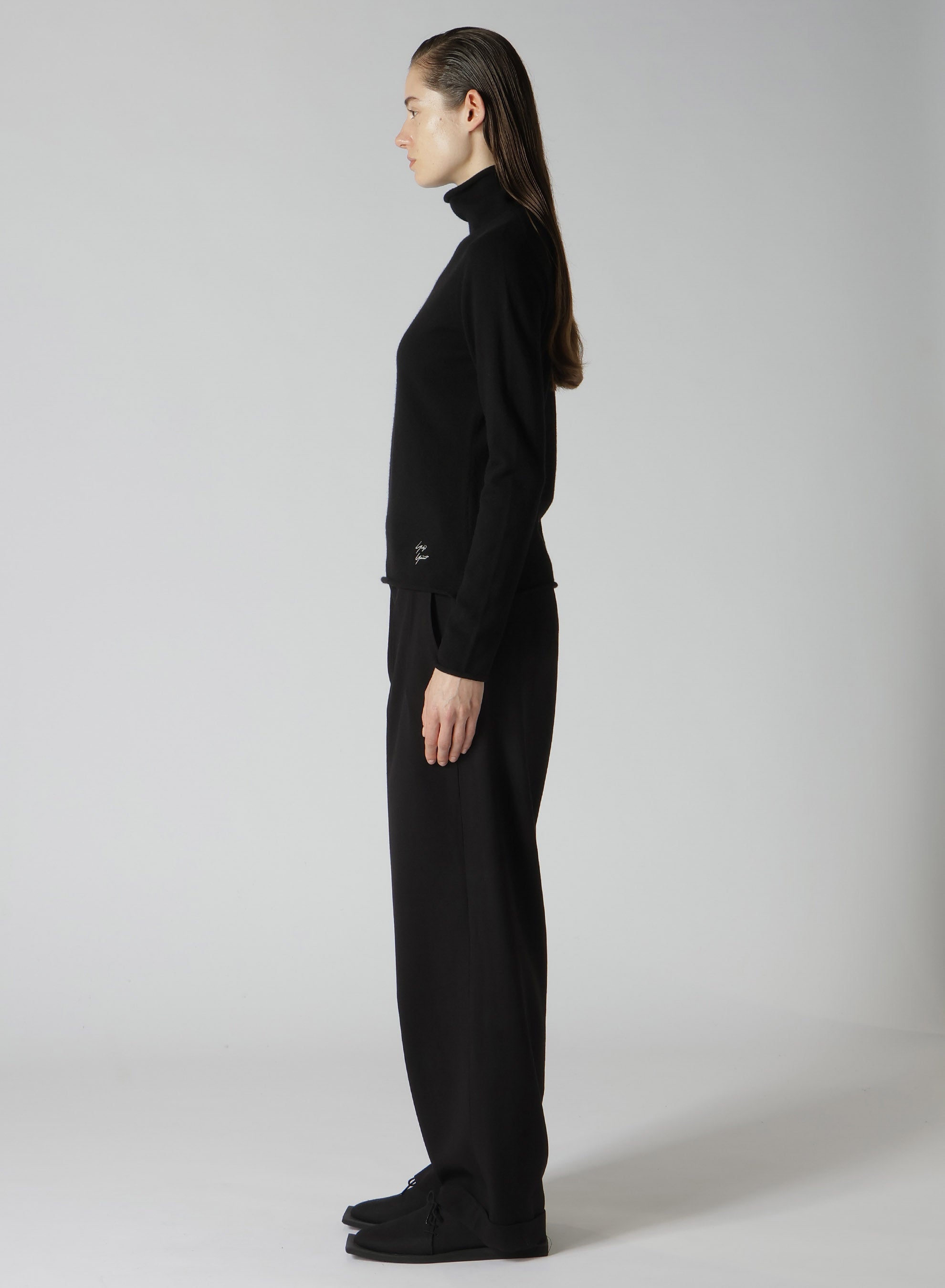 12G Embroidery Plain Weave Embroidered Turtleneck Top for Women - Elegant Crewneck Blouse for Office, Party & Casual Wear