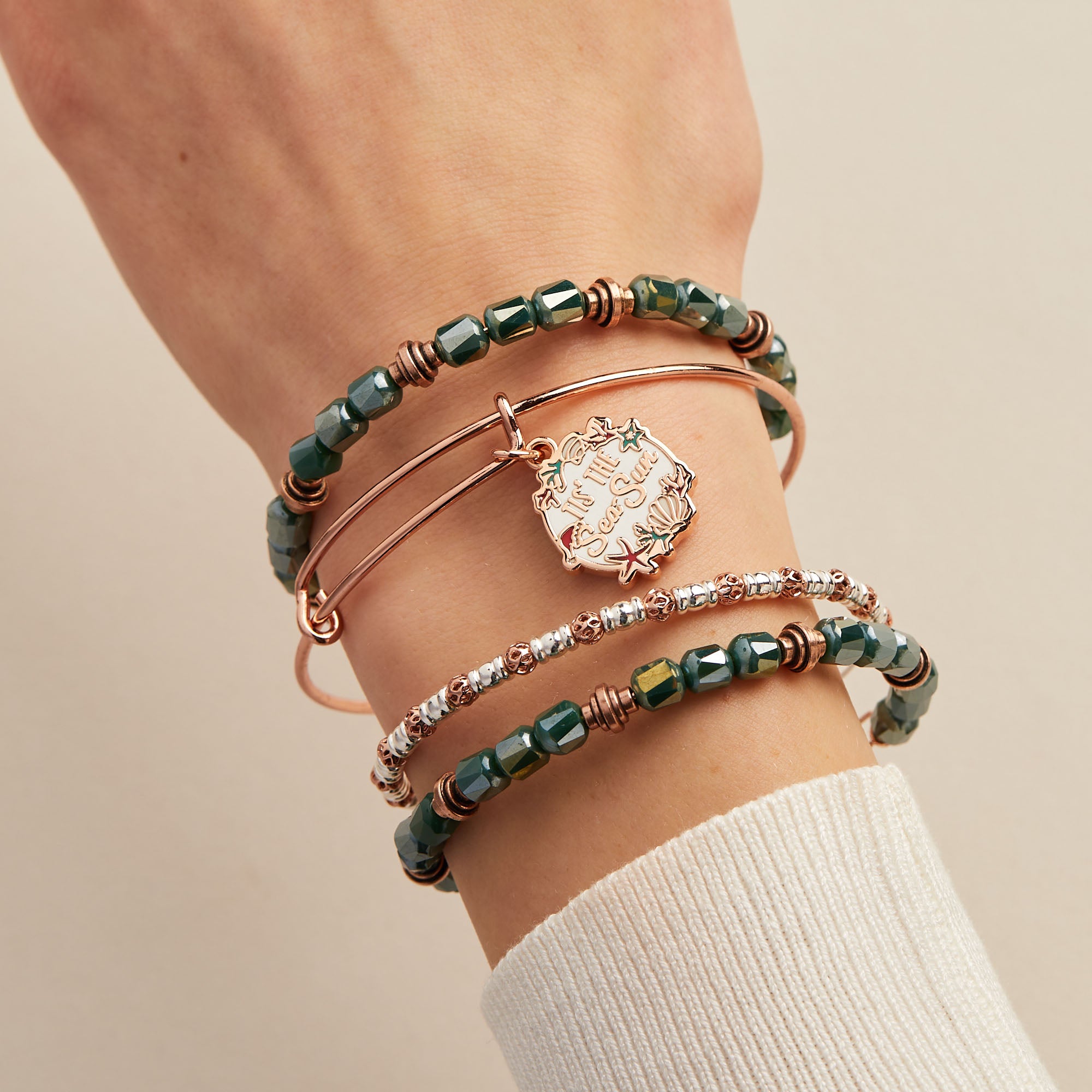Tis the Sea Sun' Charm Bangle Bracelet - Elegant Beach Jewelry for Women, Summer Vacation Accessories | Perfect for Beach Parties, Vacations & Boho Fashion