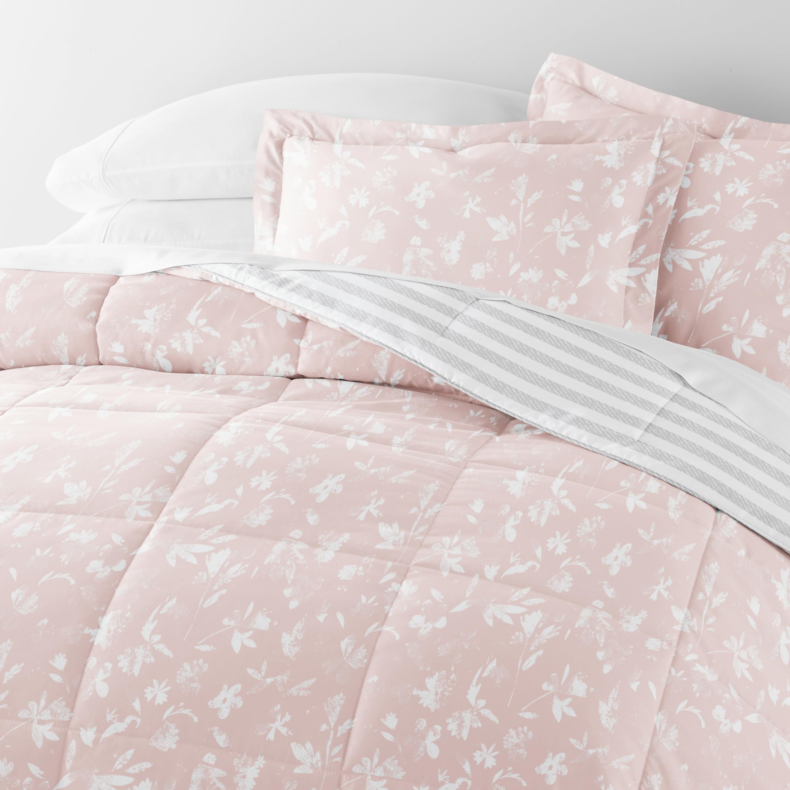 Luxury Reversible King Size Comforter Set (3 Piece) - Soft & Lightweight Down Alternative Bedding - Includes King Comforter & 2 Pillow Shams - Perfect for Master Bedroom, Guest Room & Cozy Home Decor
