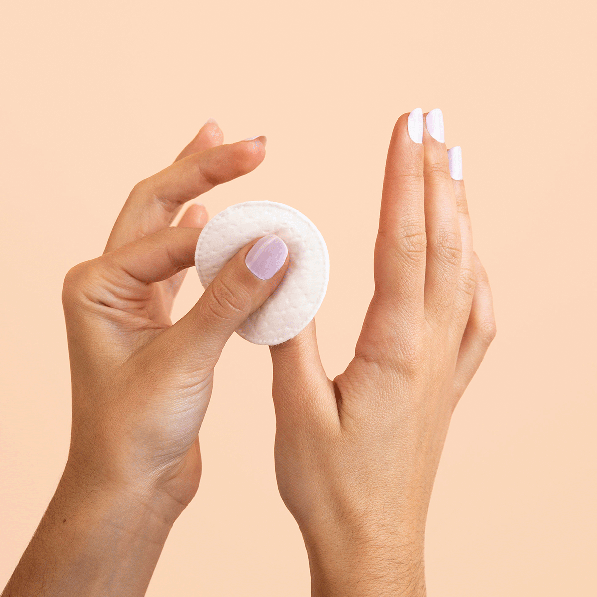 Acetone-Free Nail Polish Remover - Gentle & Effective for Natural Nails - Perfect for Home Manicures & Salon Use